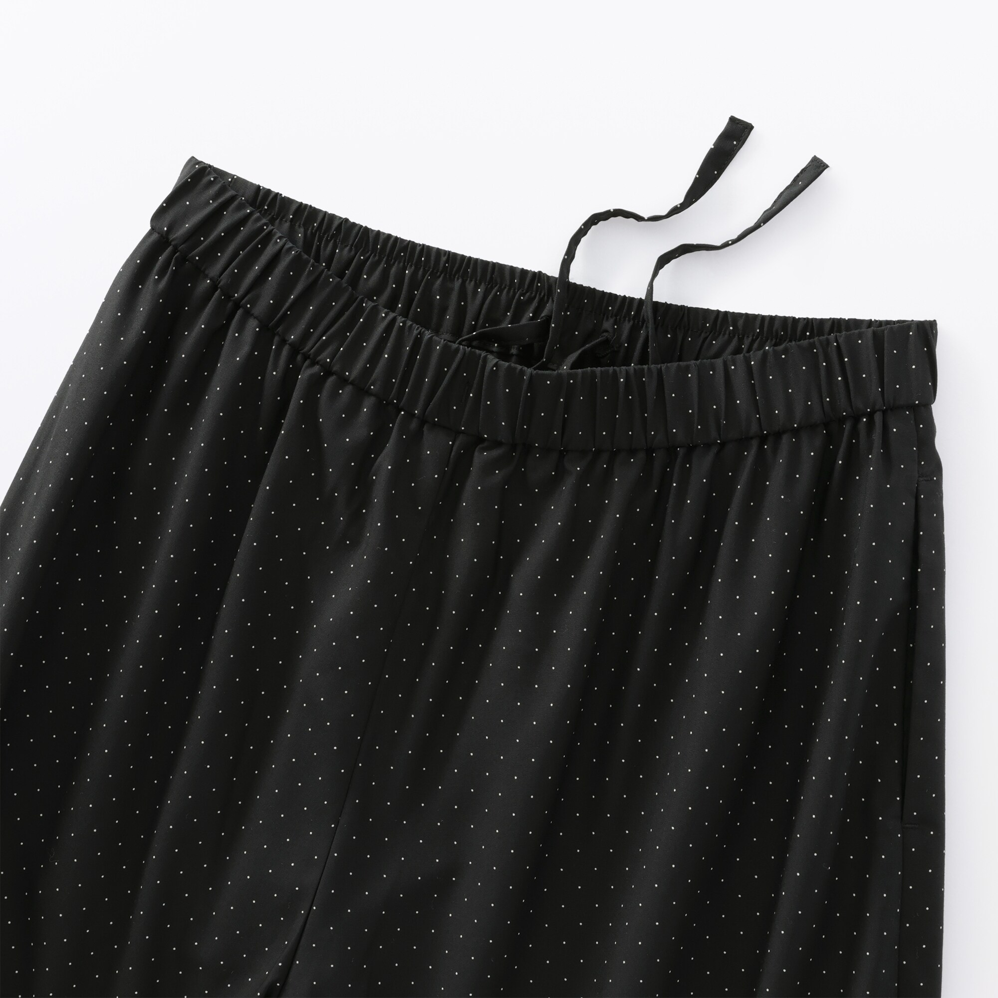 婦人　なめらか　リヨセル混イージーワイドパンツ