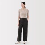 婦人　撥水ストレッチ　タックストレートパンツ
