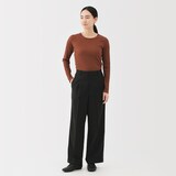 婦人　撥水ストレッチ　タックストレートパンツ