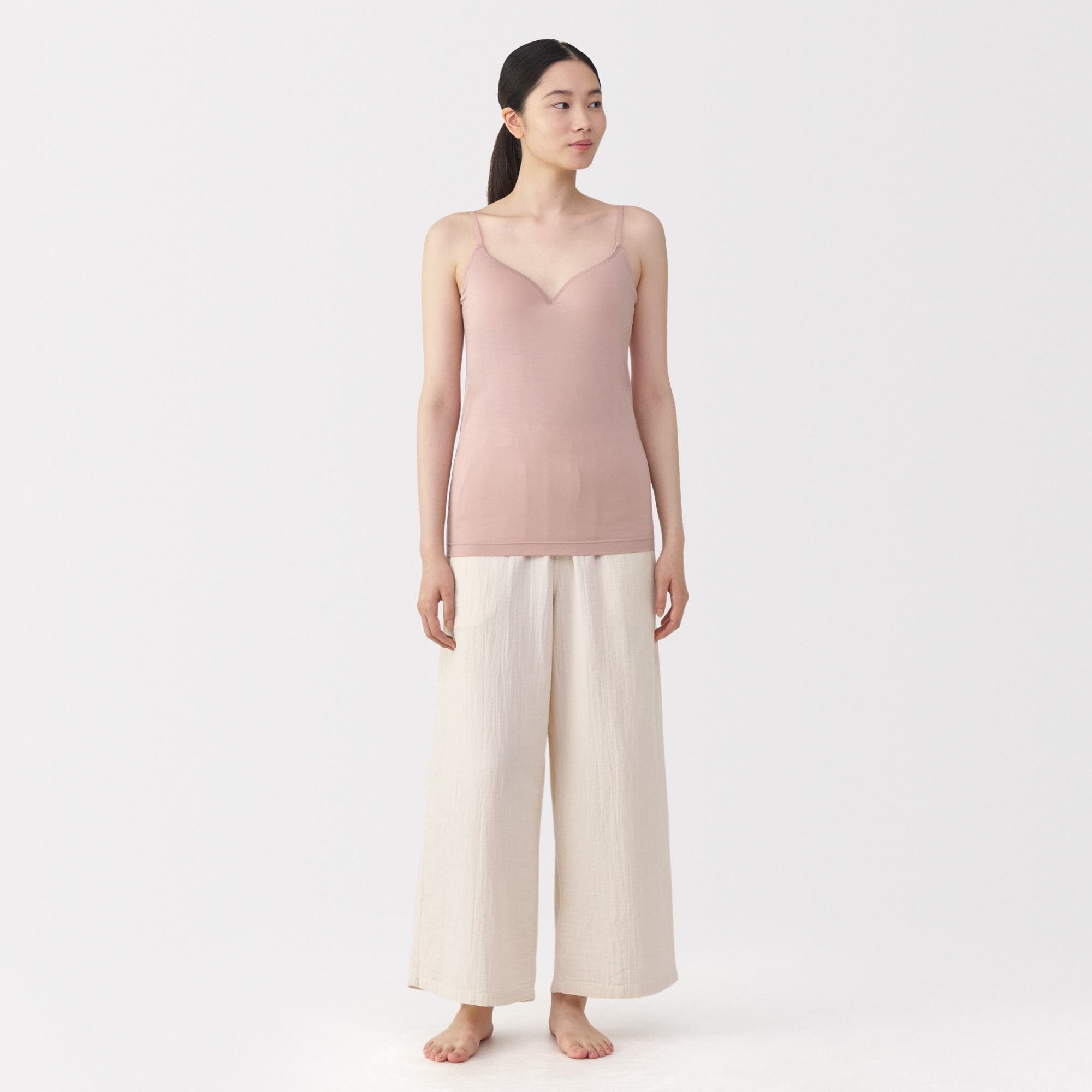 婦人　なめらかブラキャミソール