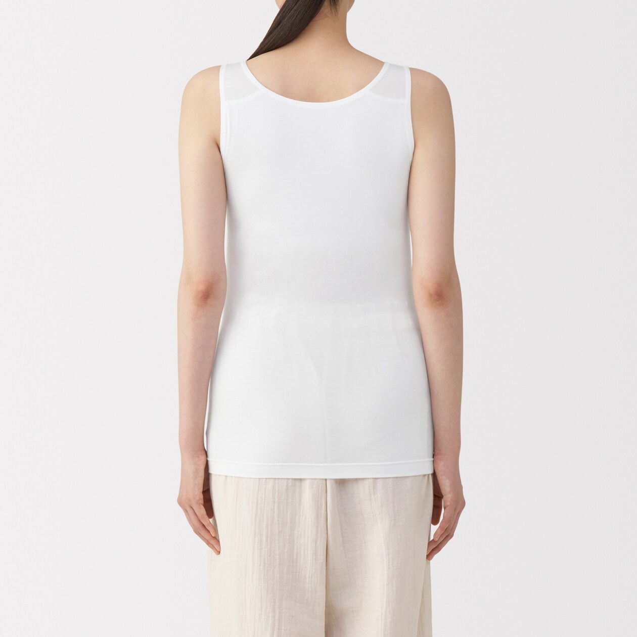 婦人　なめらかブラタンクトップ