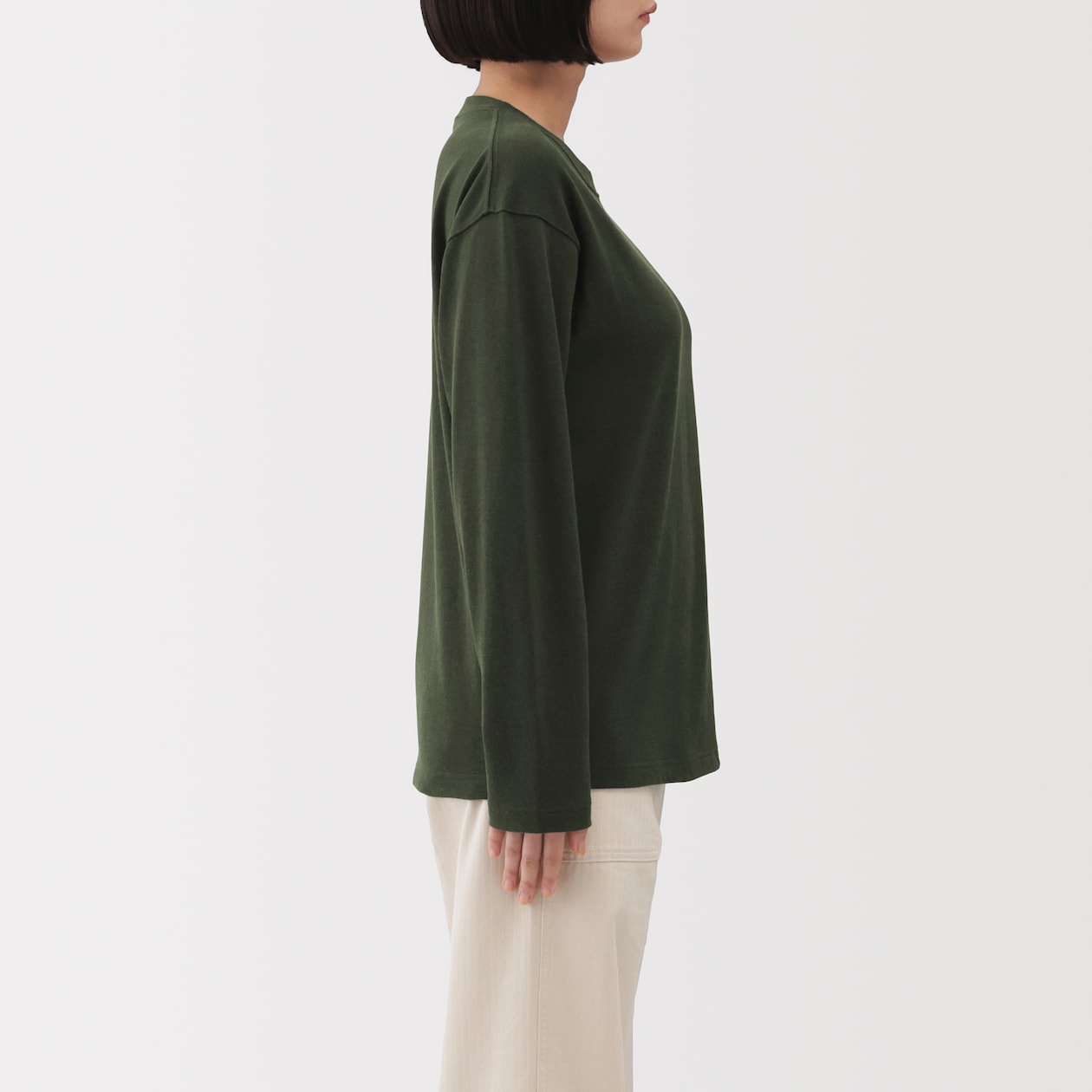 婦人　引き揃え天竺編みクルーネック長袖Ｔシャツ