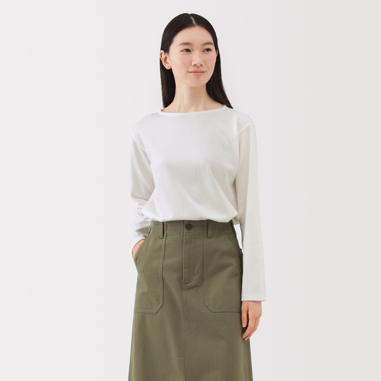 婦人　太番手ボートネック長袖Ｔシャツ