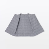 婦人　軽量ダウンポケッタブルノーカラーベスト