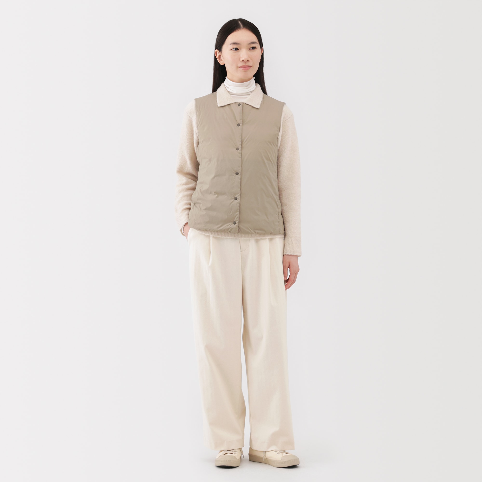 婦人 軽量ダウンポケッタブルノーカラーベスト | 無印良品