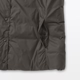 婦人　軽量ダウンポケッタブルノーカラーベスト