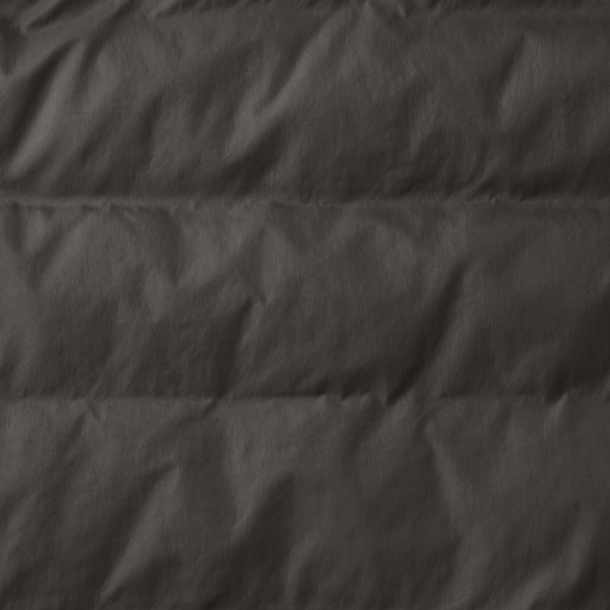 婦人　軽量ダウンポケッタブルノーカラーベスト