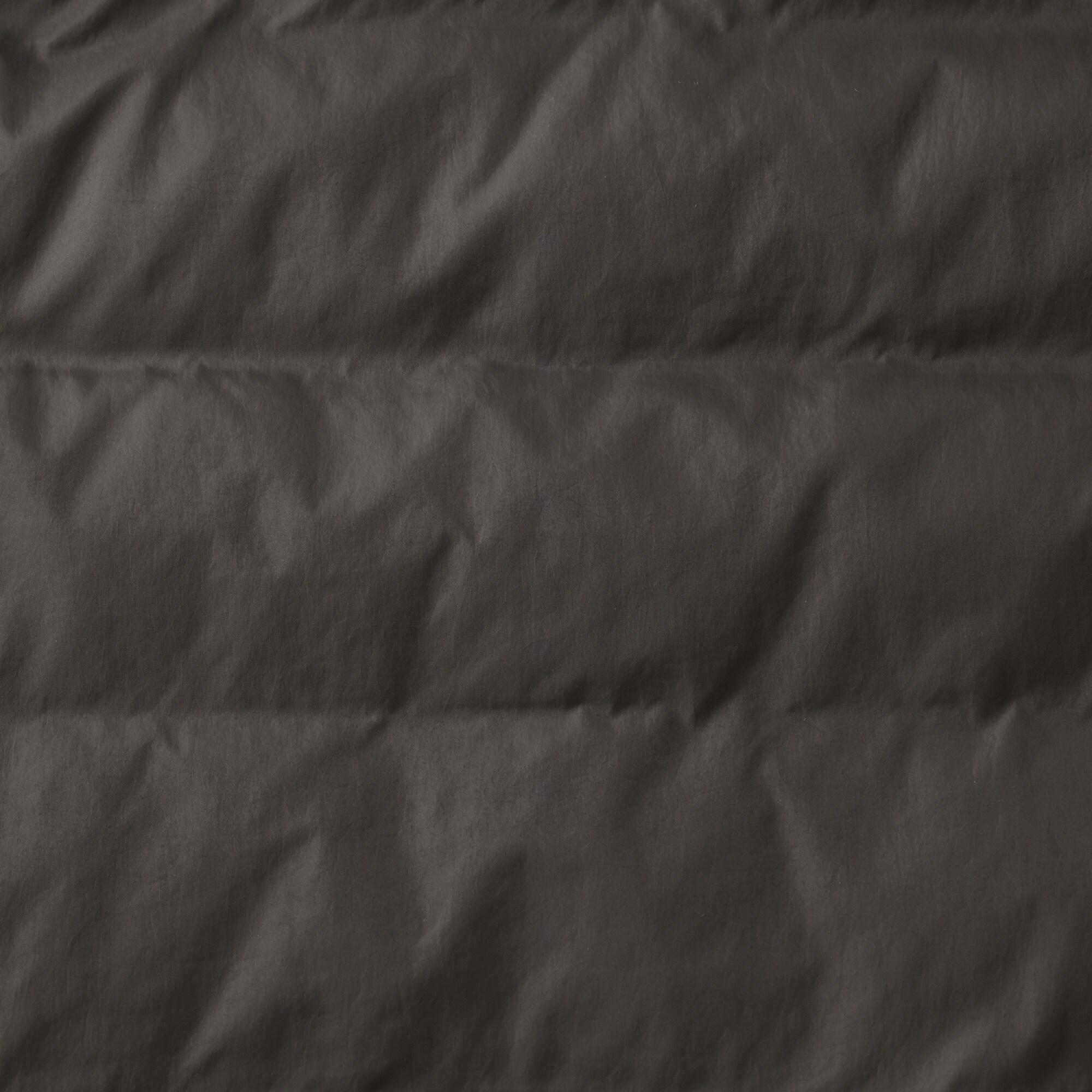 婦人　軽量ダウンポケッタブルノーカラーベスト