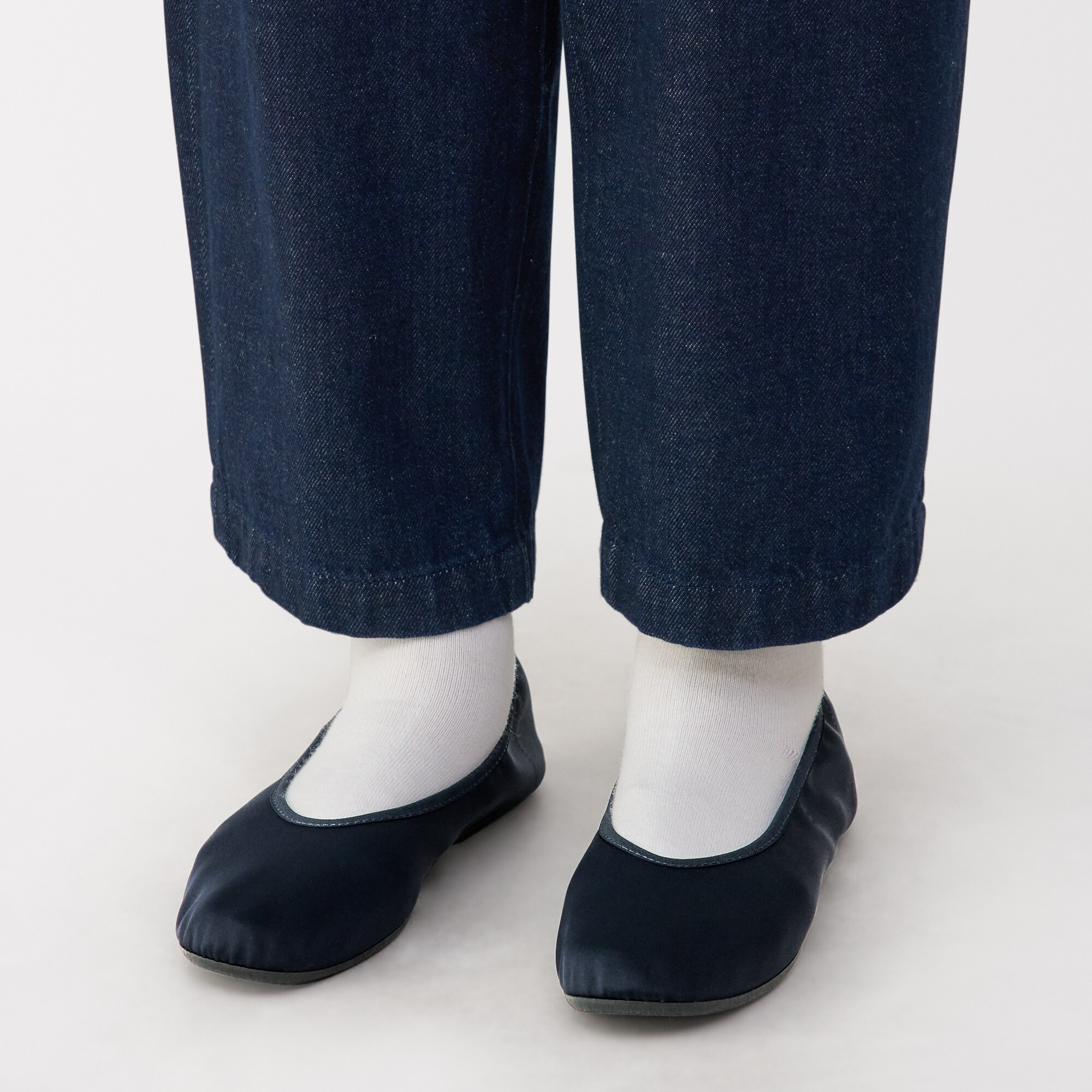 婦人　撥水フラットバレエシューズ