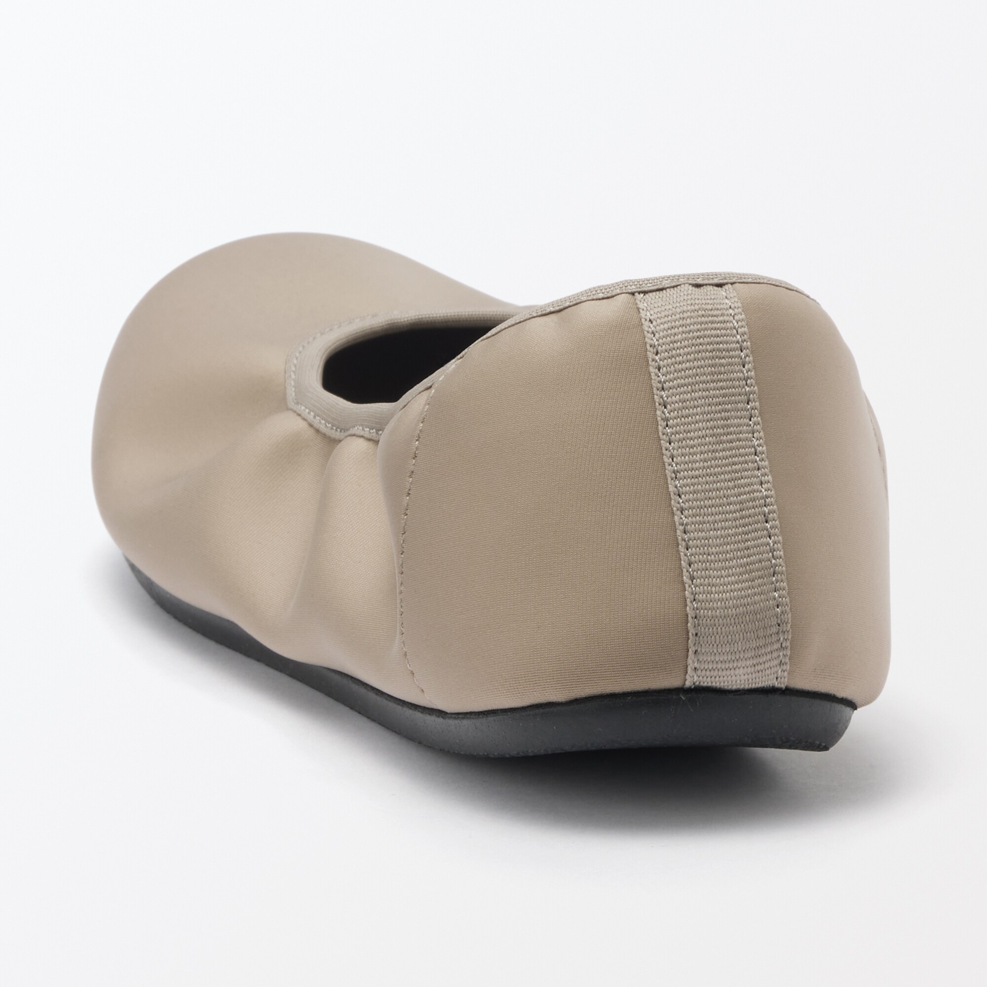 婦人　撥水フラットバレエシューズ