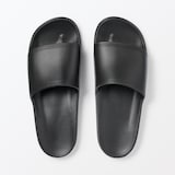 一体成型　足なりサンダル