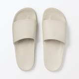 一体成型　足なりサンダル