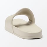 一体成型　足なりサンダル