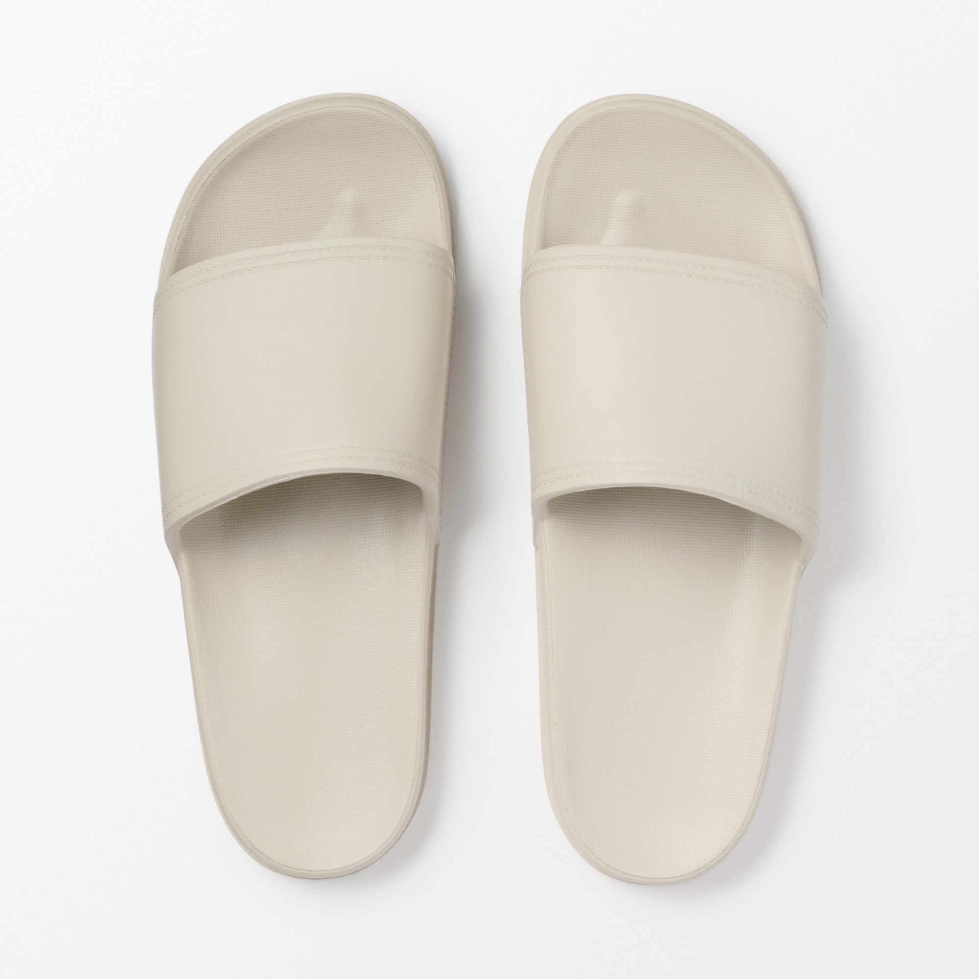 一体成型　足なりサンダル