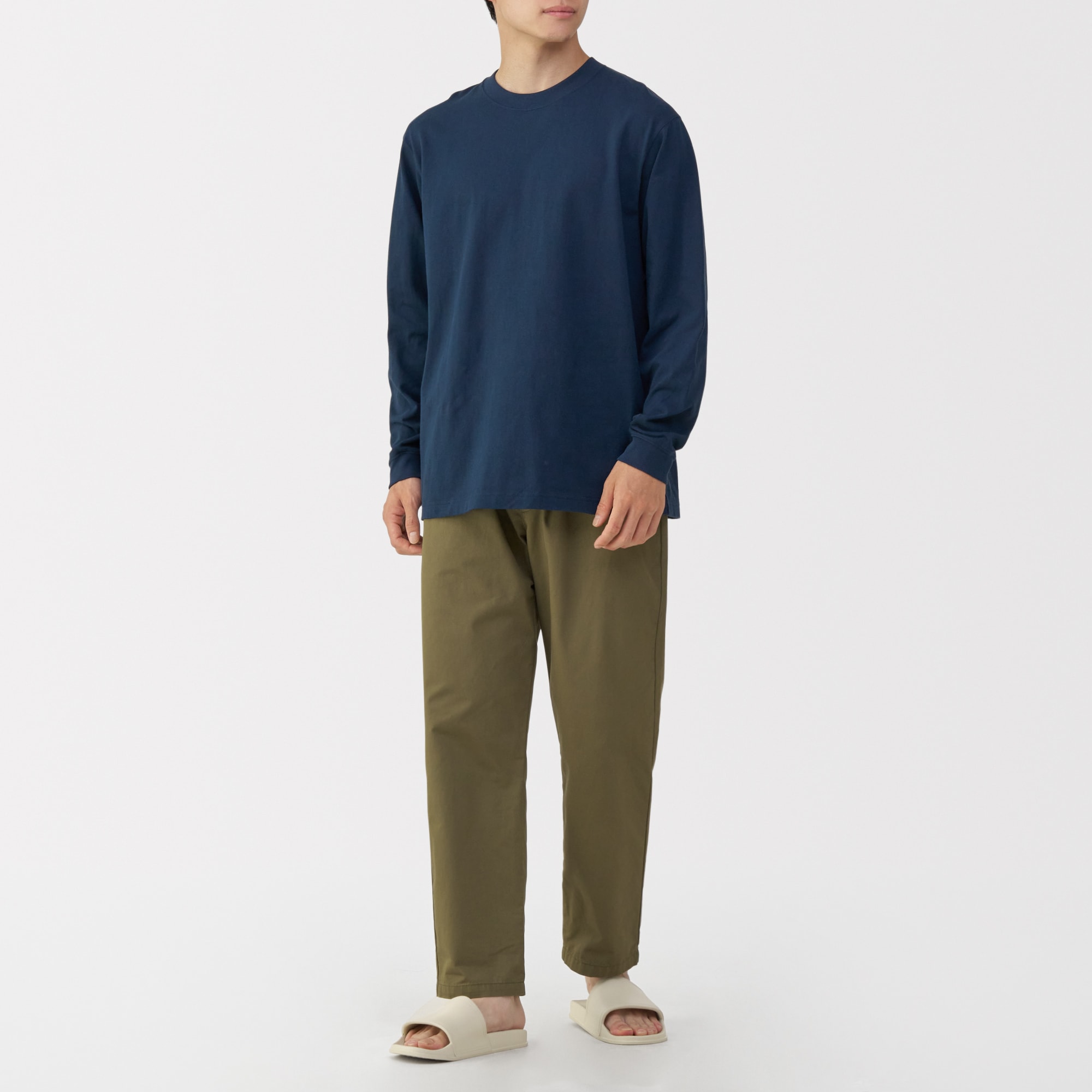 一体成型　足なりサンダル