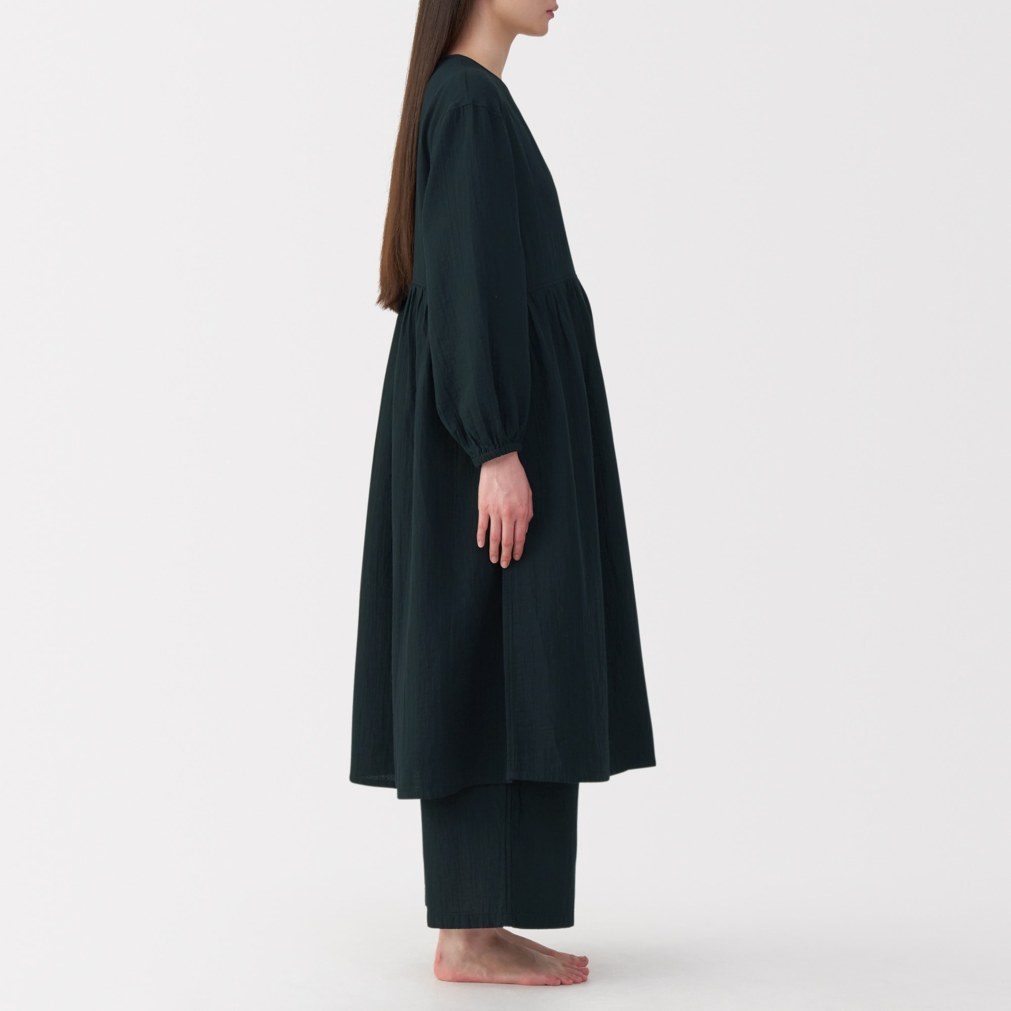 婦人　ふんわりしぼガーゼ　ロングカーディガン