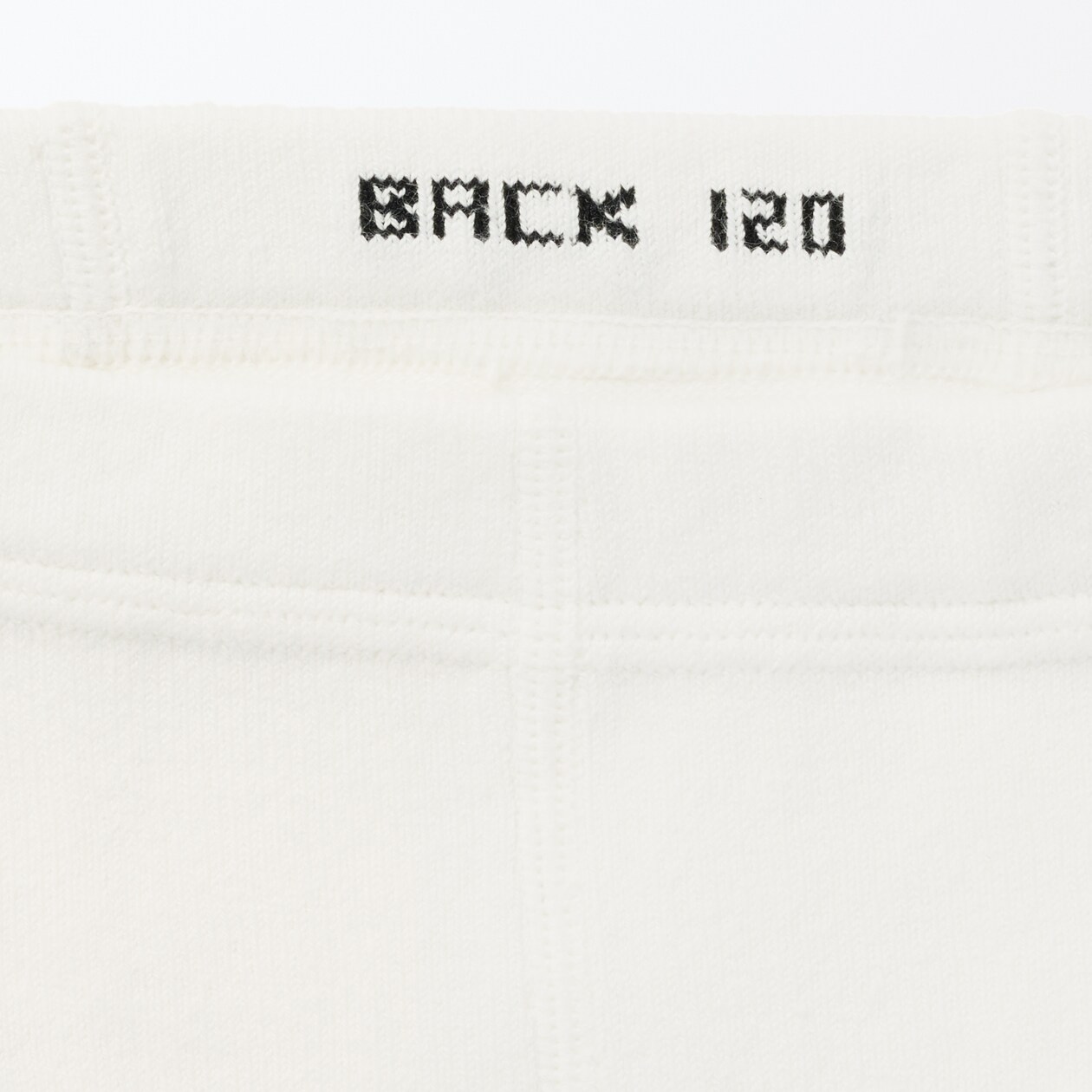 キッズ　足なり直角　かかとに合う　タイツ