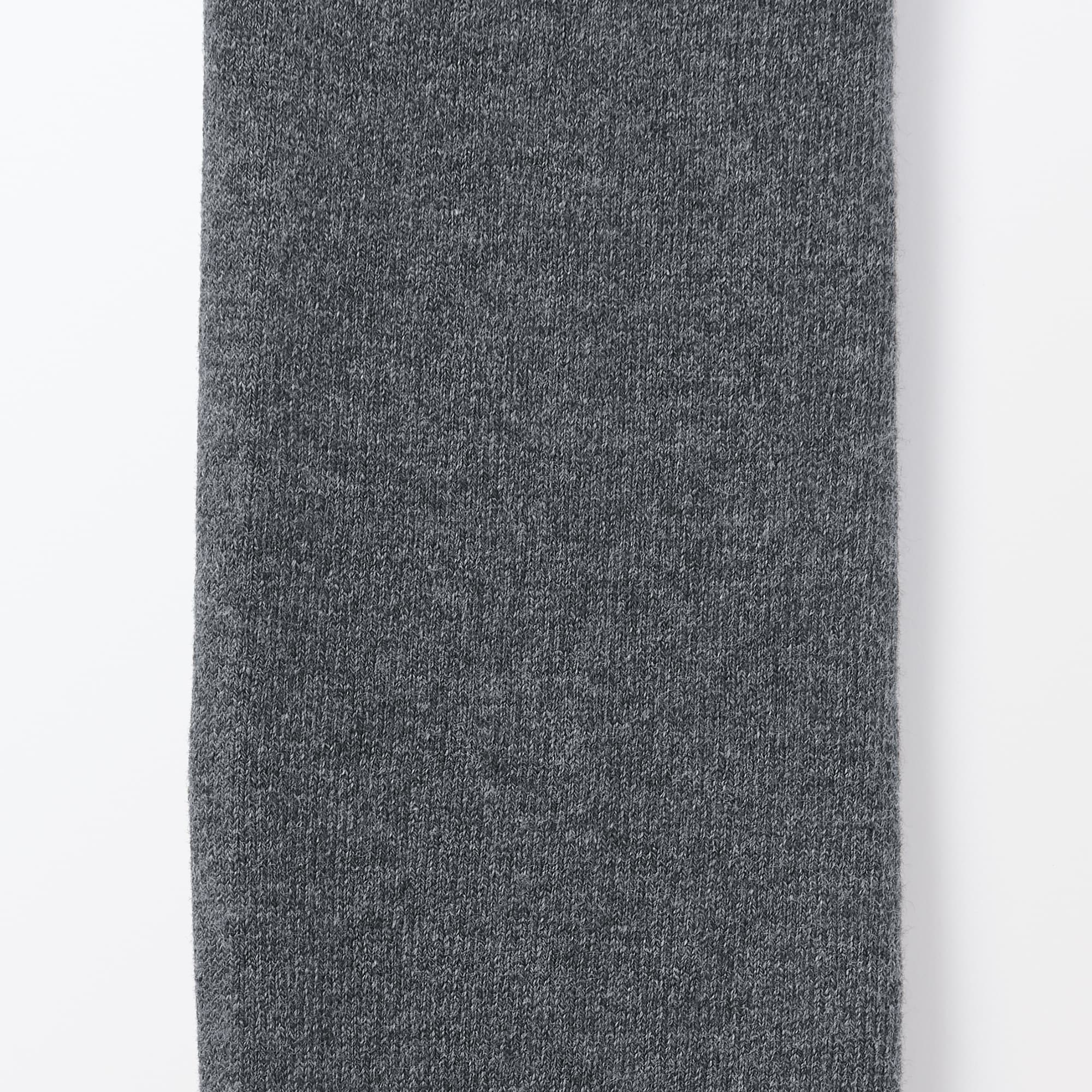 キッズ　足なり直角　かかとに合う　タイツ