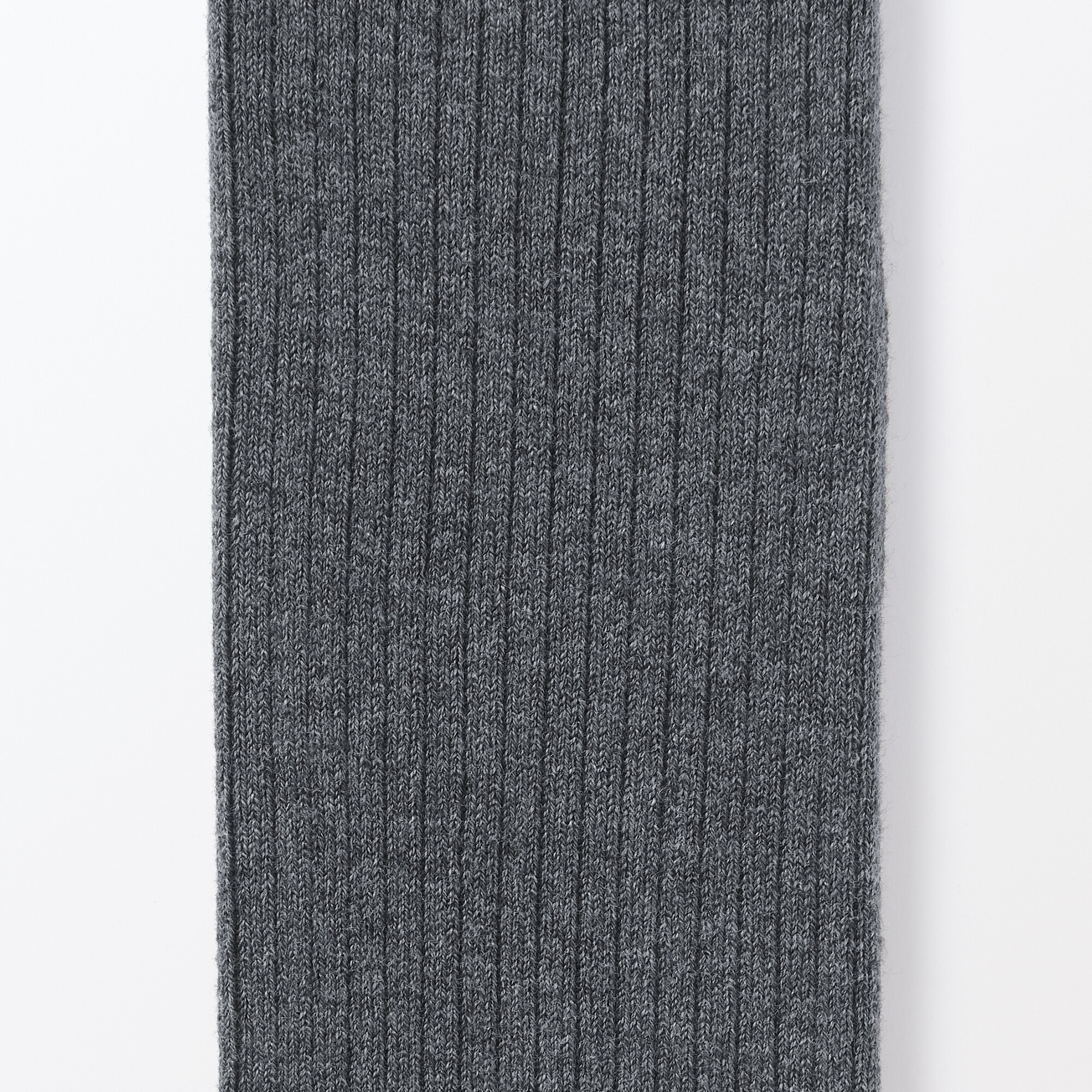 キッズ　足なり直角　かかとに合う　リブ編みタイツ