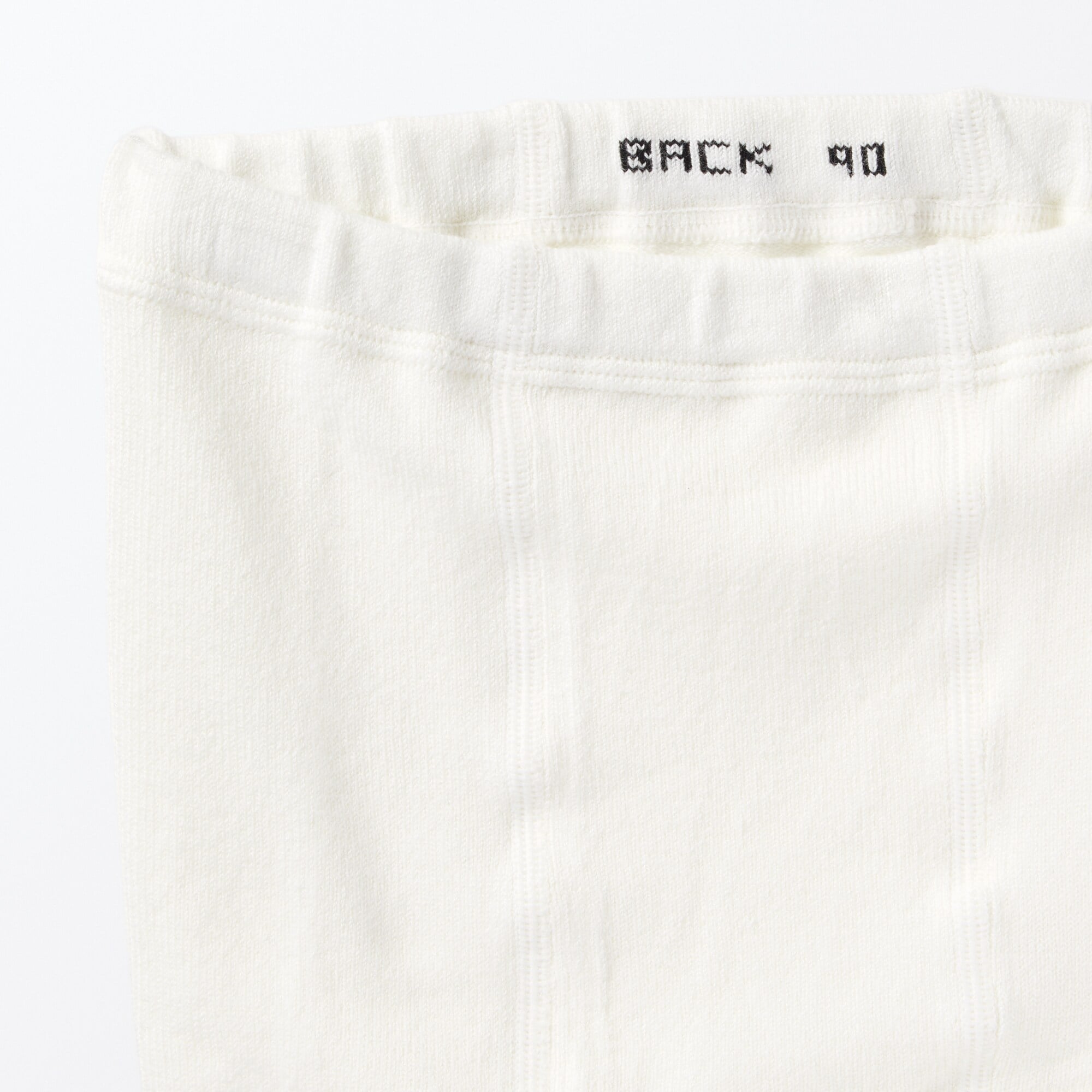 ベビー　足なり直角　かかとに合う　タイツ