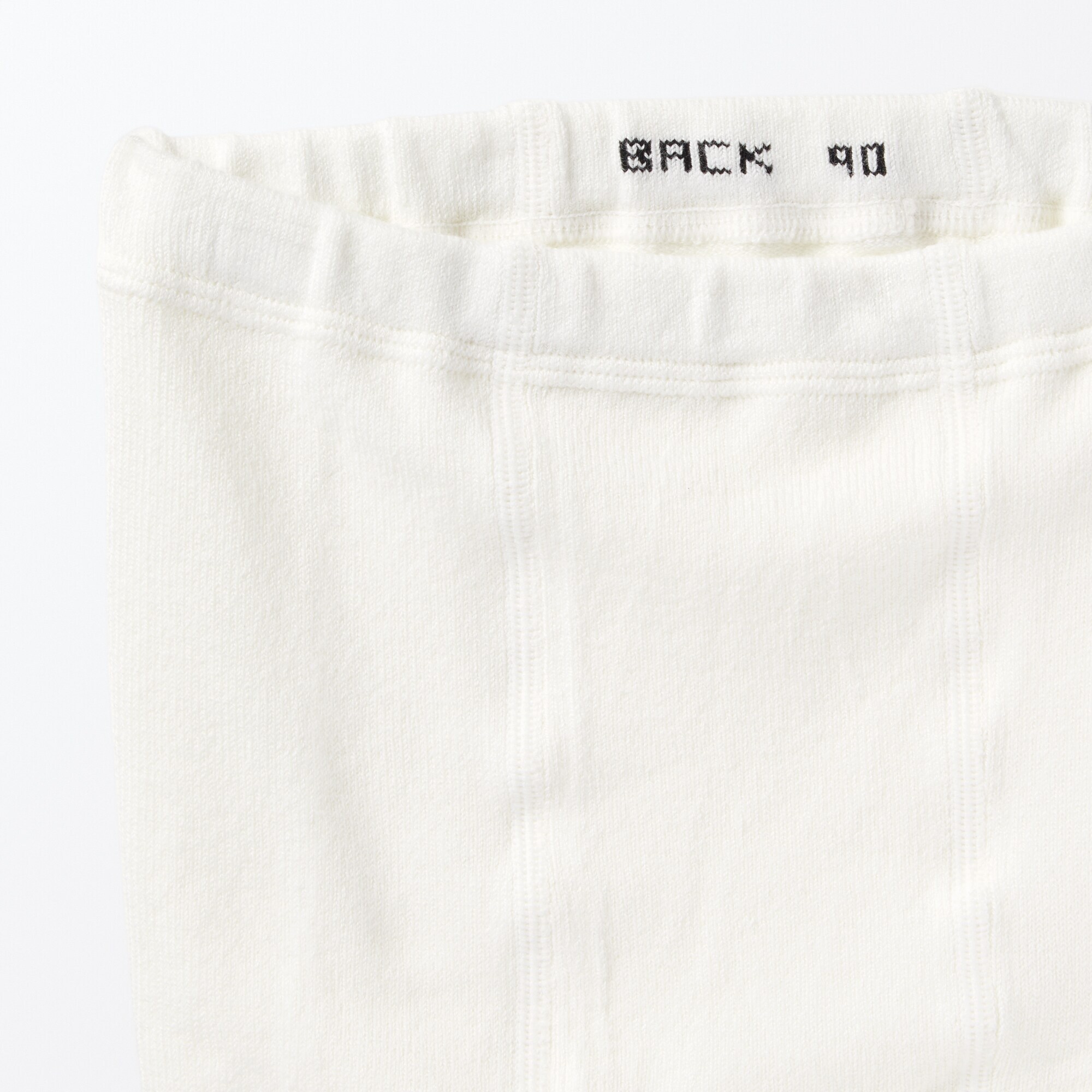 ベビー　足なり直角　かかとに合う　タイツ