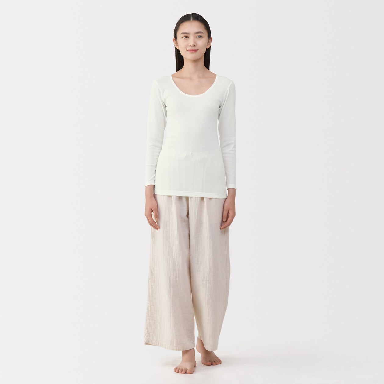 婦人　あったか綿　Ｕネック八分袖Ｔシャツ