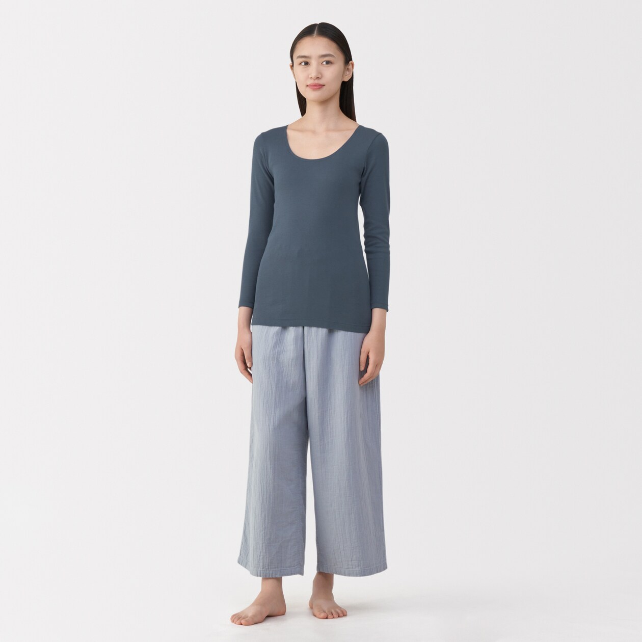 婦人　あったか綿　Ｕネック八分袖Ｔシャツ