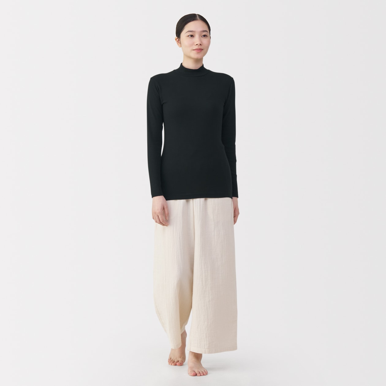 婦人　あったか綿　ハイネック長袖Ｔシャツ