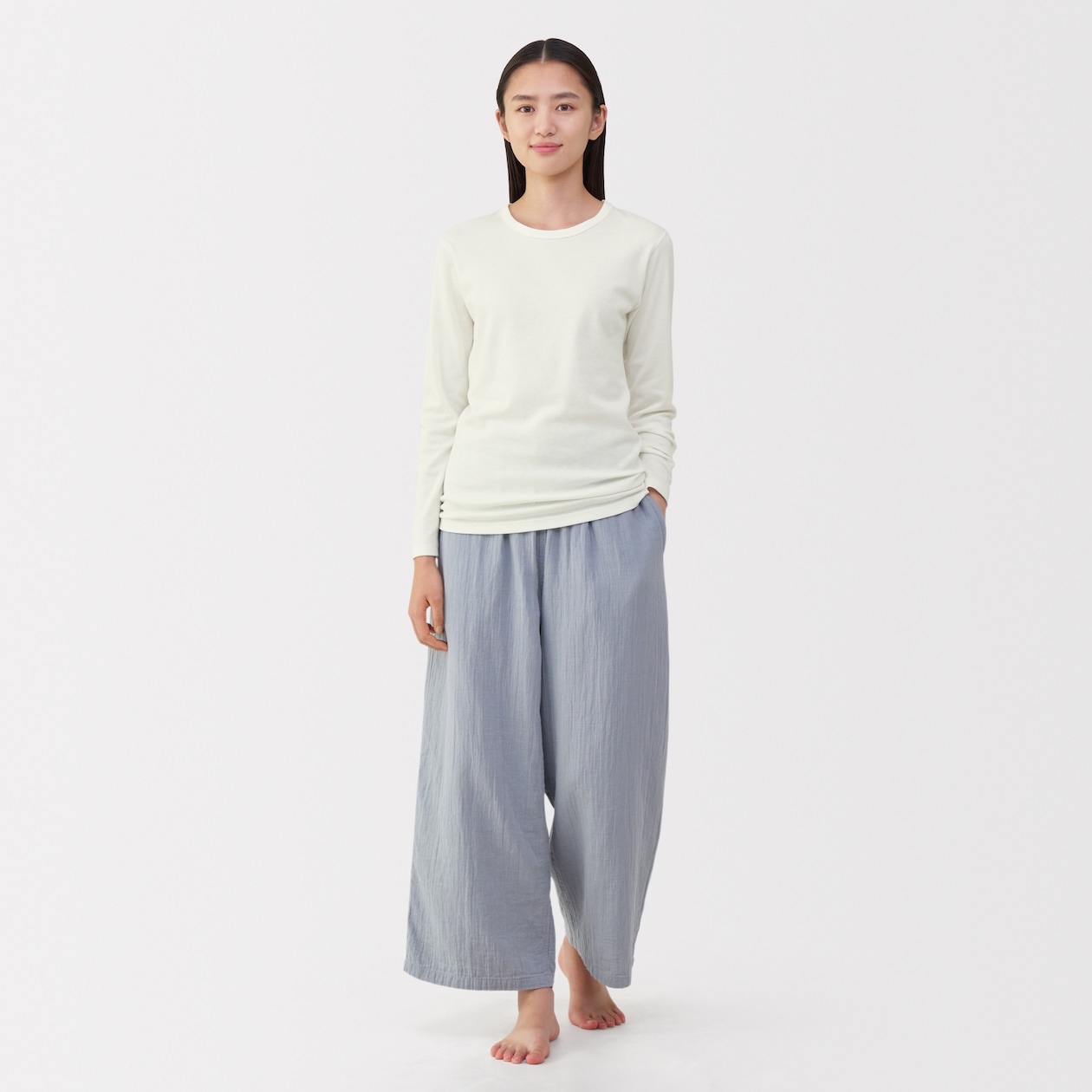 婦人　あったか綿　厚手　クルーネック長袖Ｔシャツ