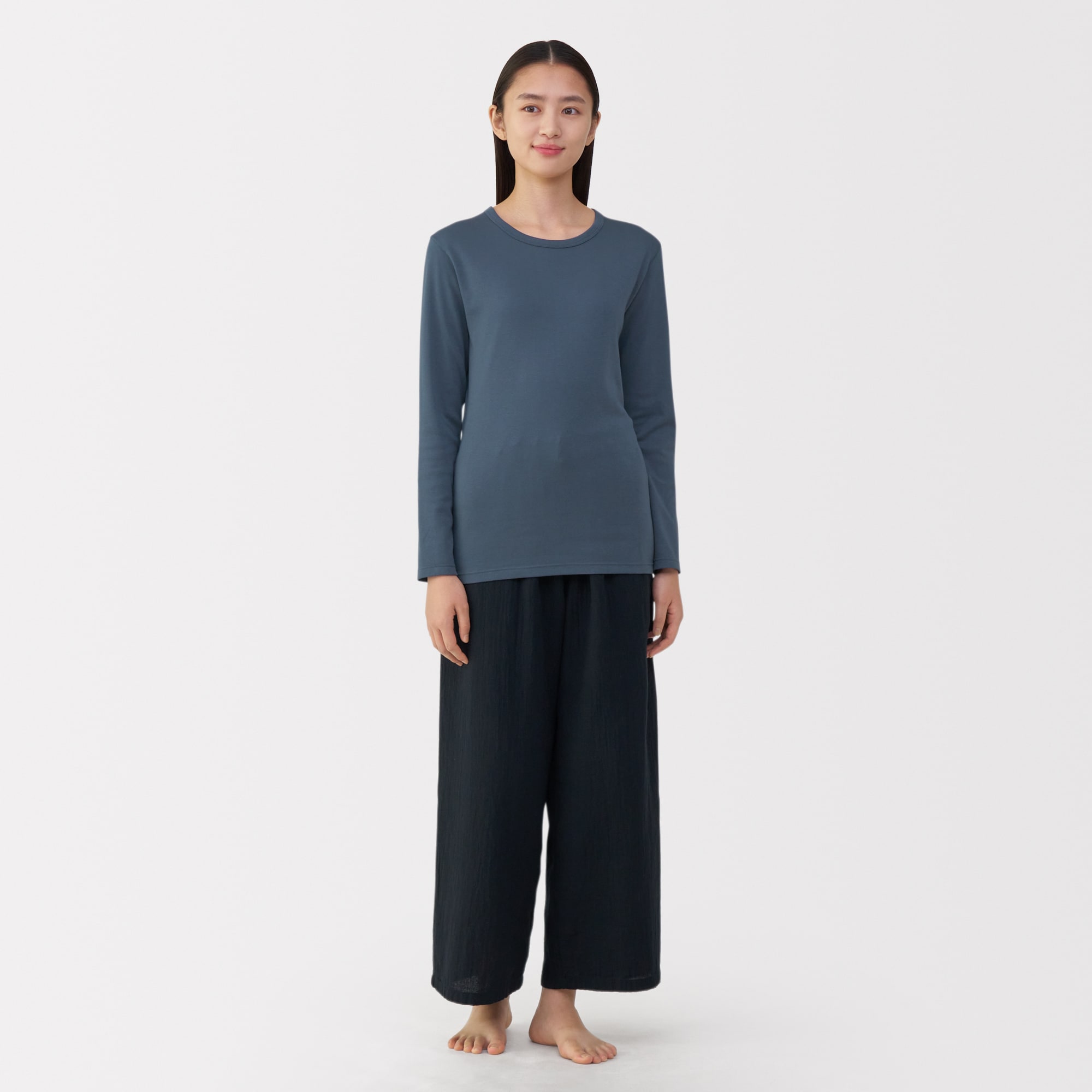 婦人　あったか綿　厚手　クルーネック長袖Ｔシャツ