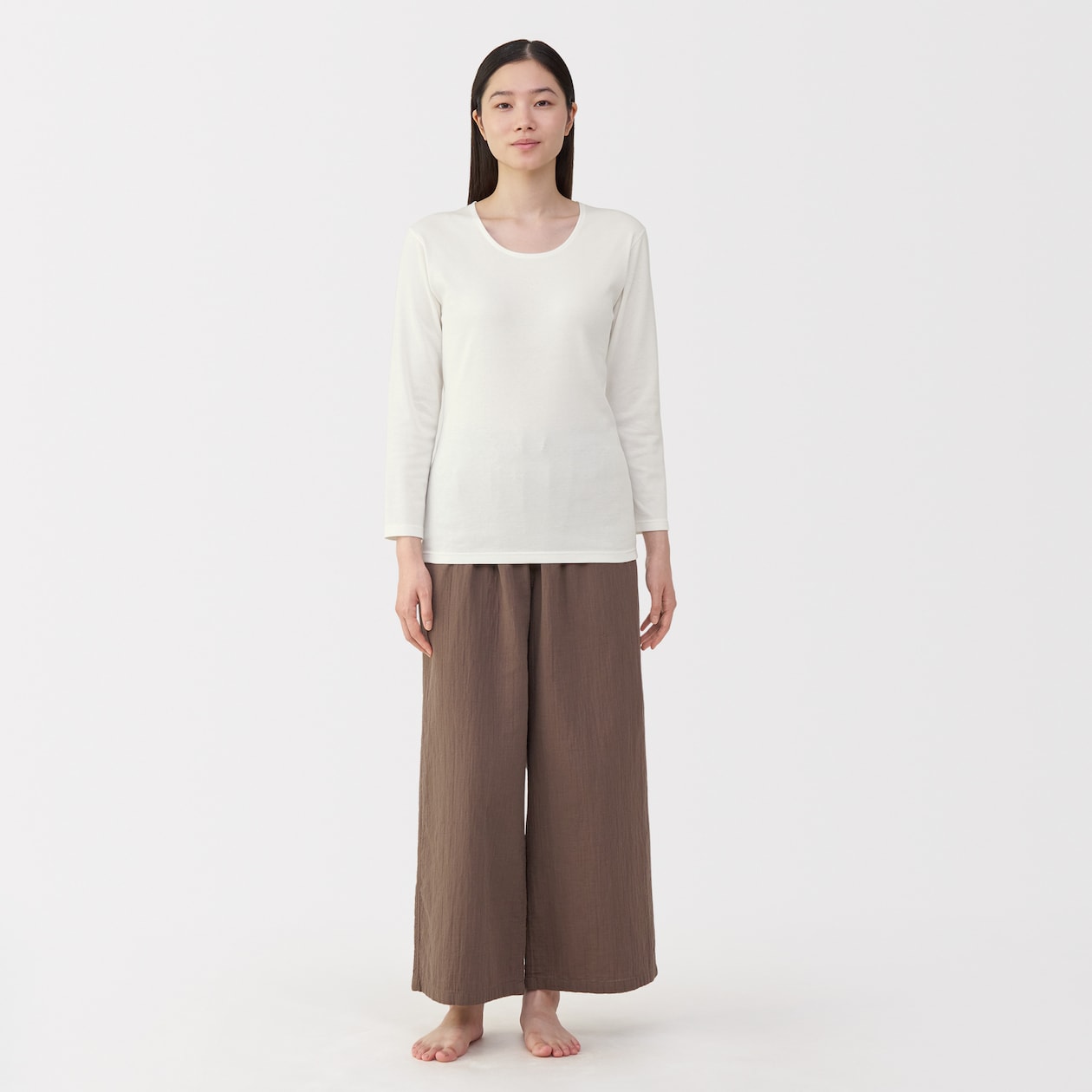 婦人　あったか綿　厚手　Ｕネック八分袖Ｔシャツ