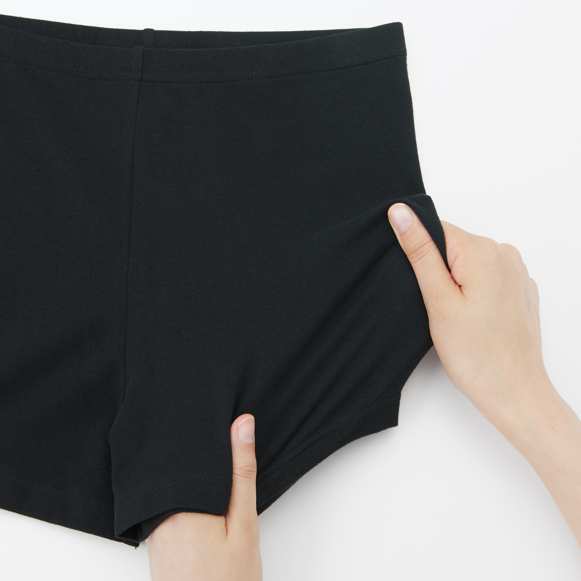 婦人　ストレッチ天竺編み　スカートの下に履く　オーバーパンツ（一分丈レギンス）