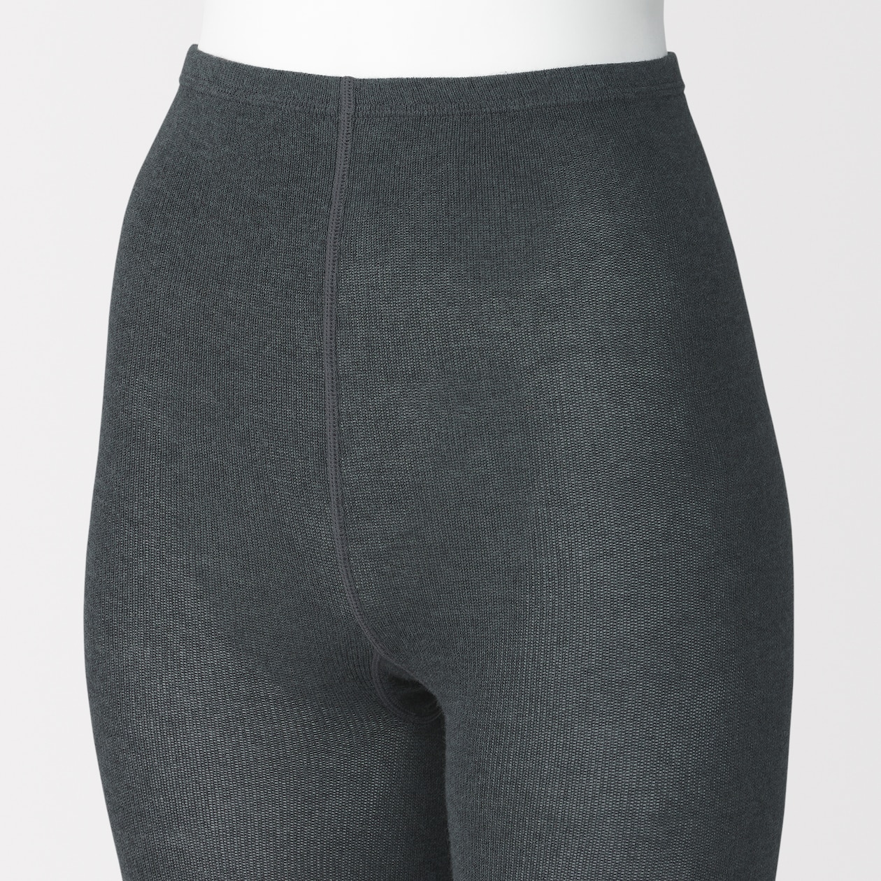 婦人　足なり直角　かかとに合う　タイツ