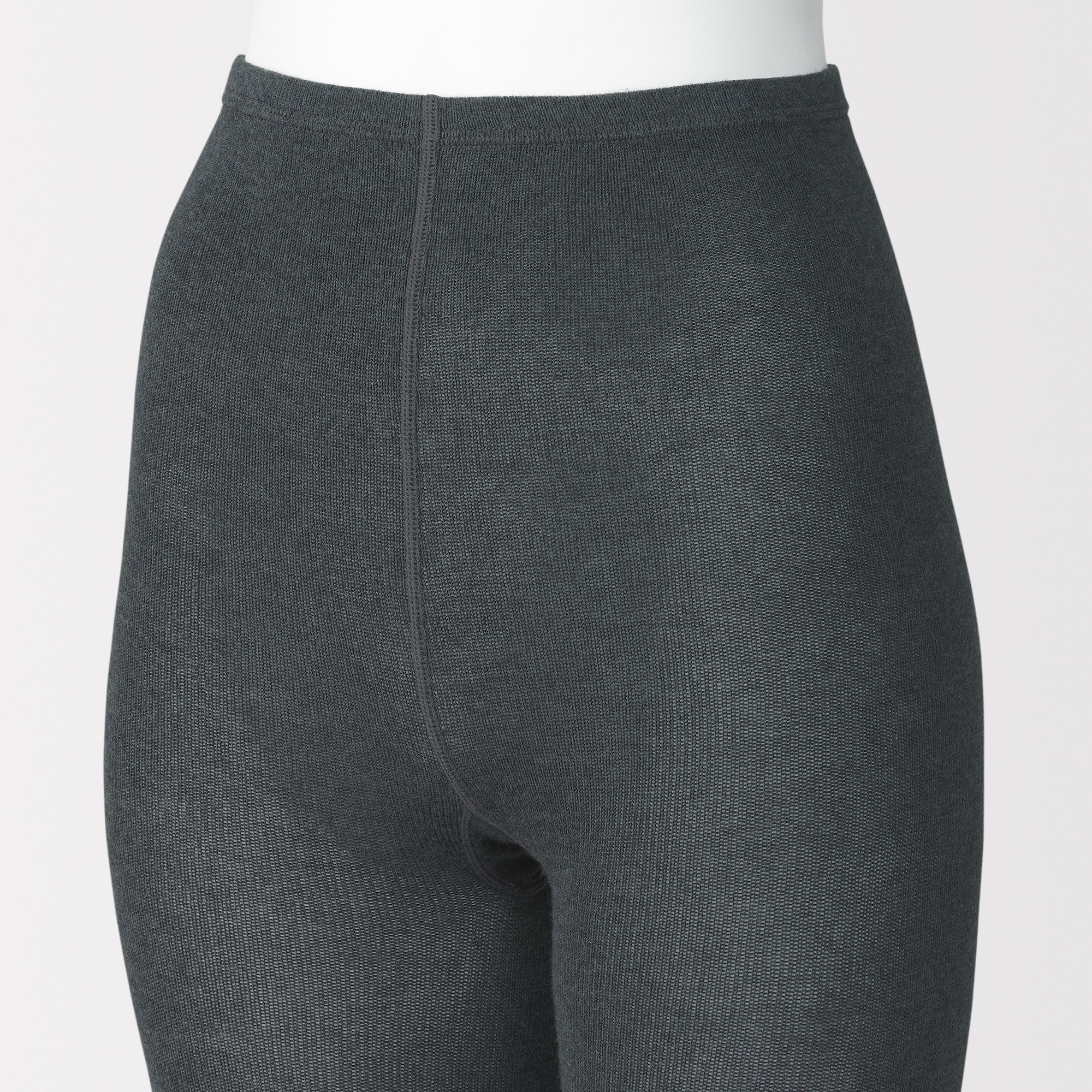 婦人　足なり直角　かかとに合う　タイツ