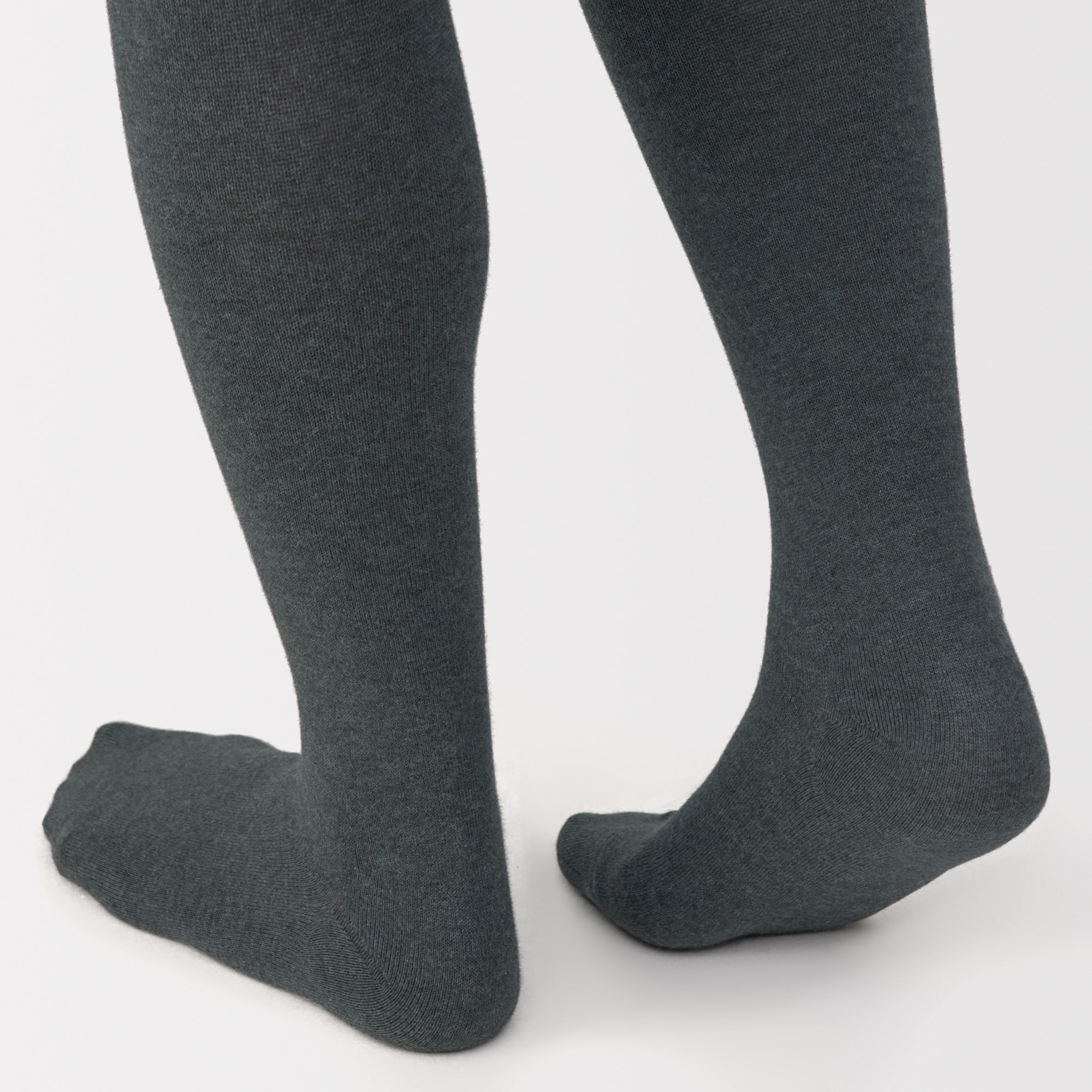 婦人　足なり直角　かかとに合う　タイツ