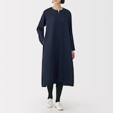 婦人　足なり直角　かかとに合う　タイツ