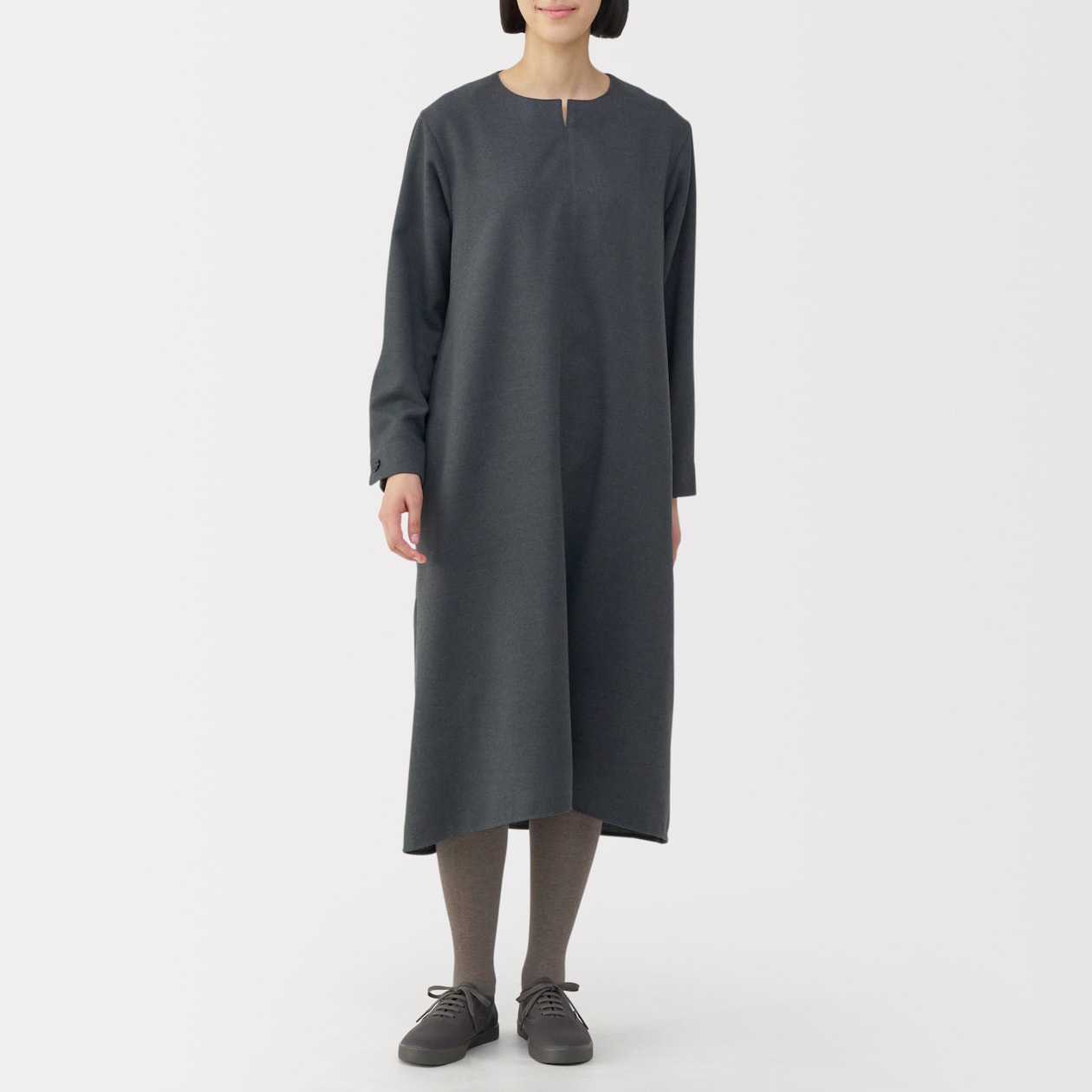 婦人　足なり直角　かかとに合う　タイツ