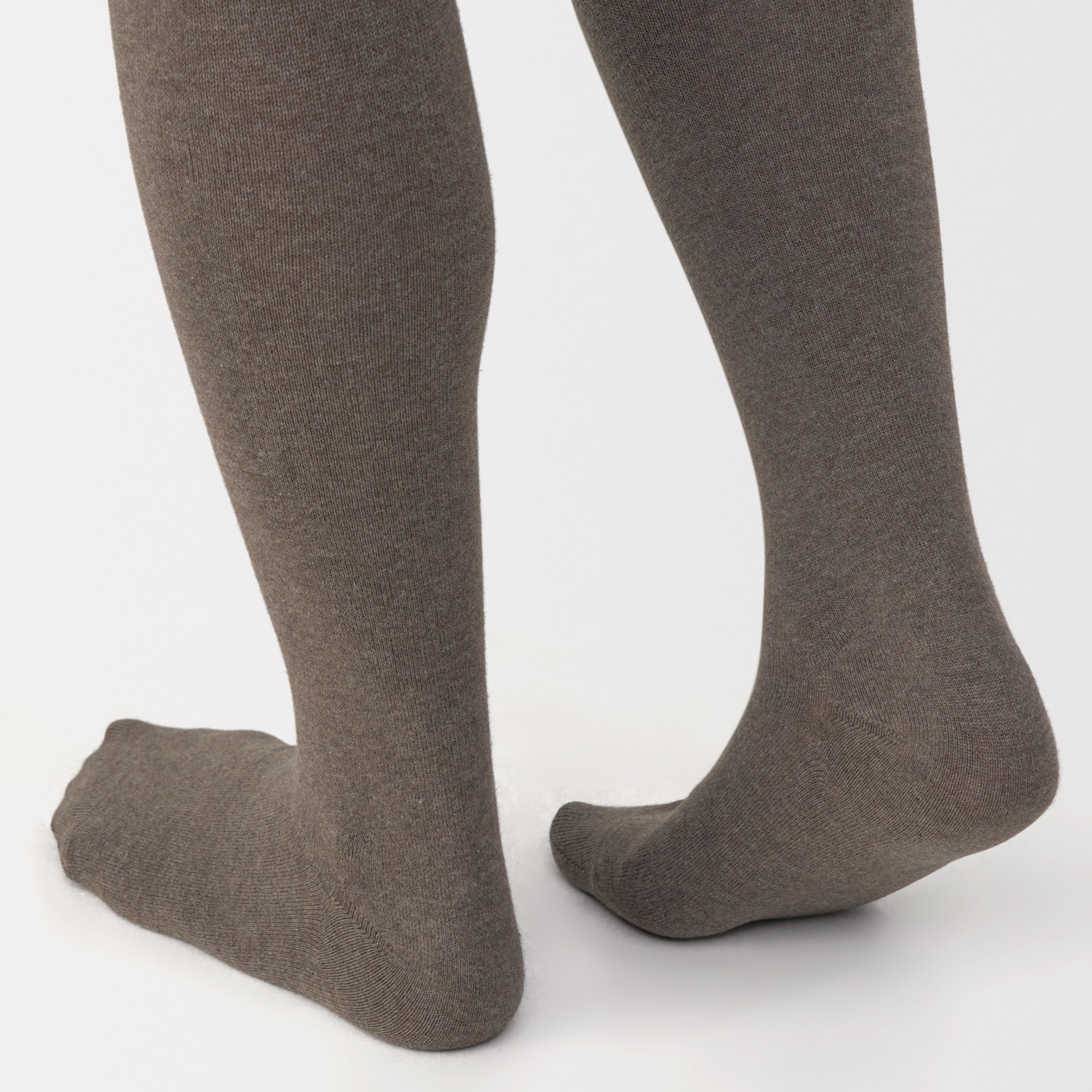 婦人　足なり直角　かかとに合う　タイツ