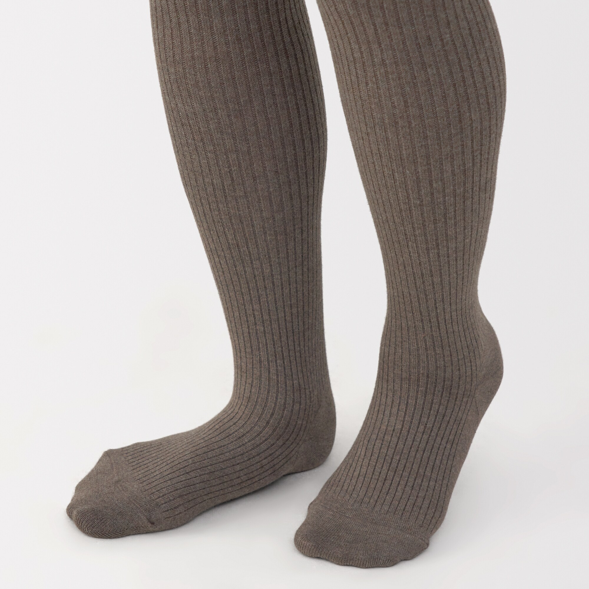 婦人　足なり直角　かかとに合う　リブ編みタイツ