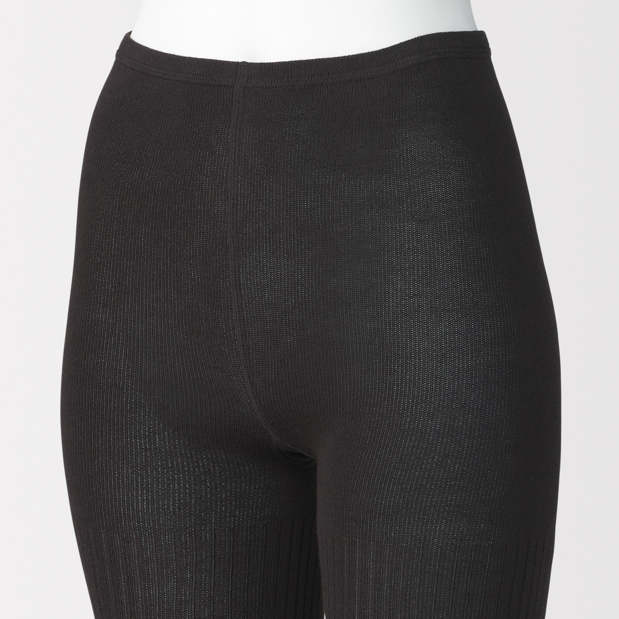 婦人　足なり直角　かかとに合う　リブ編みタイツ