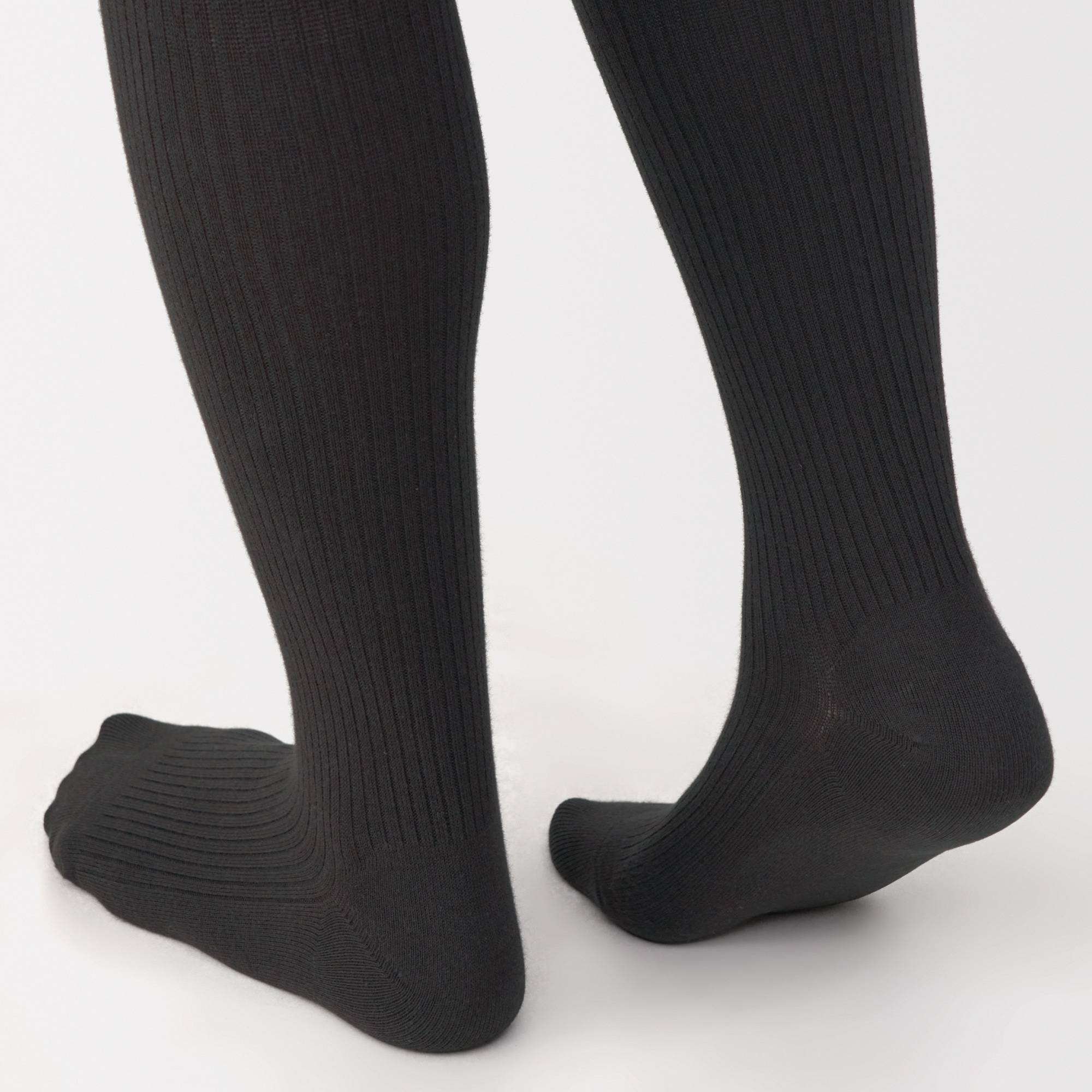 婦人　足なり直角　かかとに合う　リブ編みタイツ
