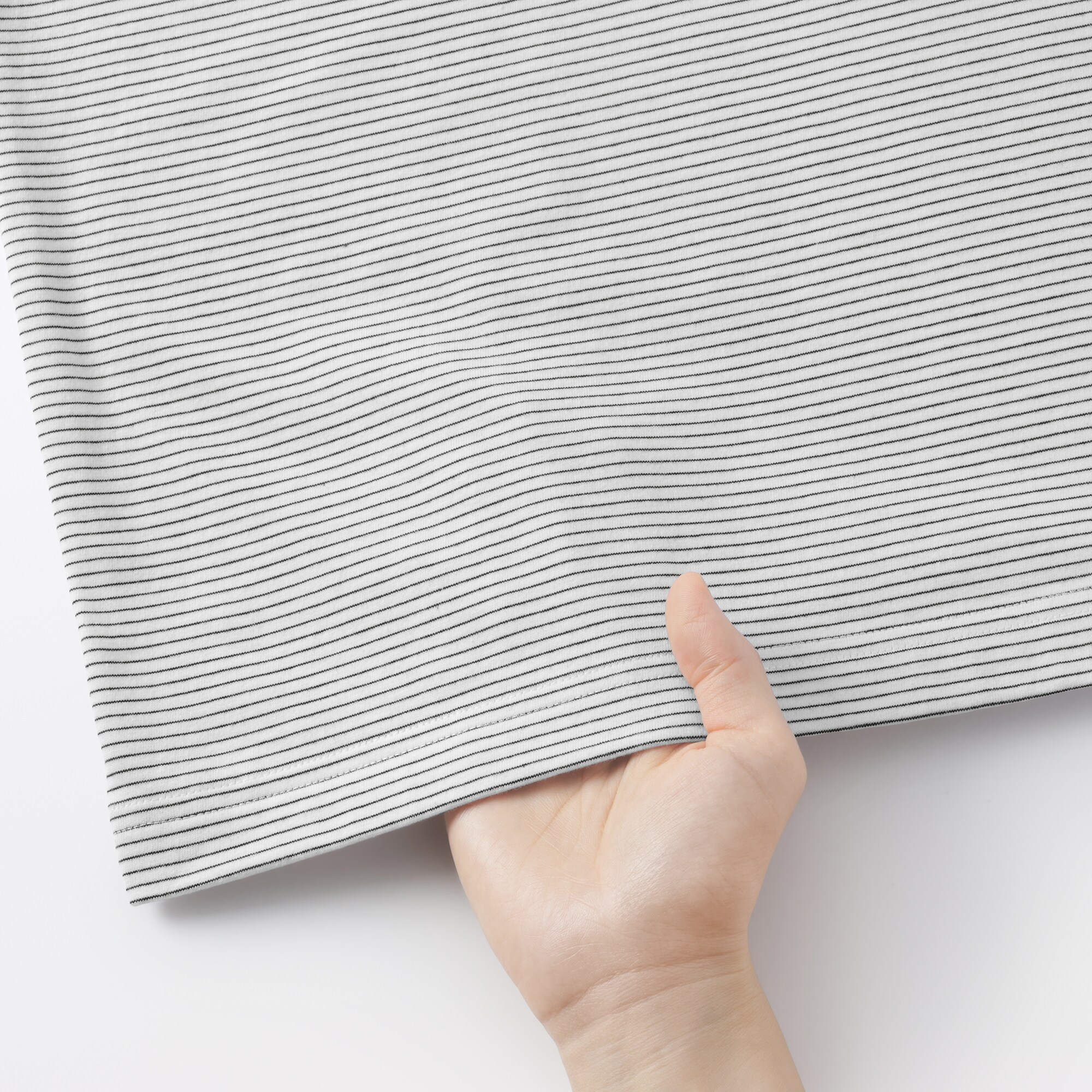 紳士　天竺編みクルーネック長袖Ｔシャツ（ボーダー）