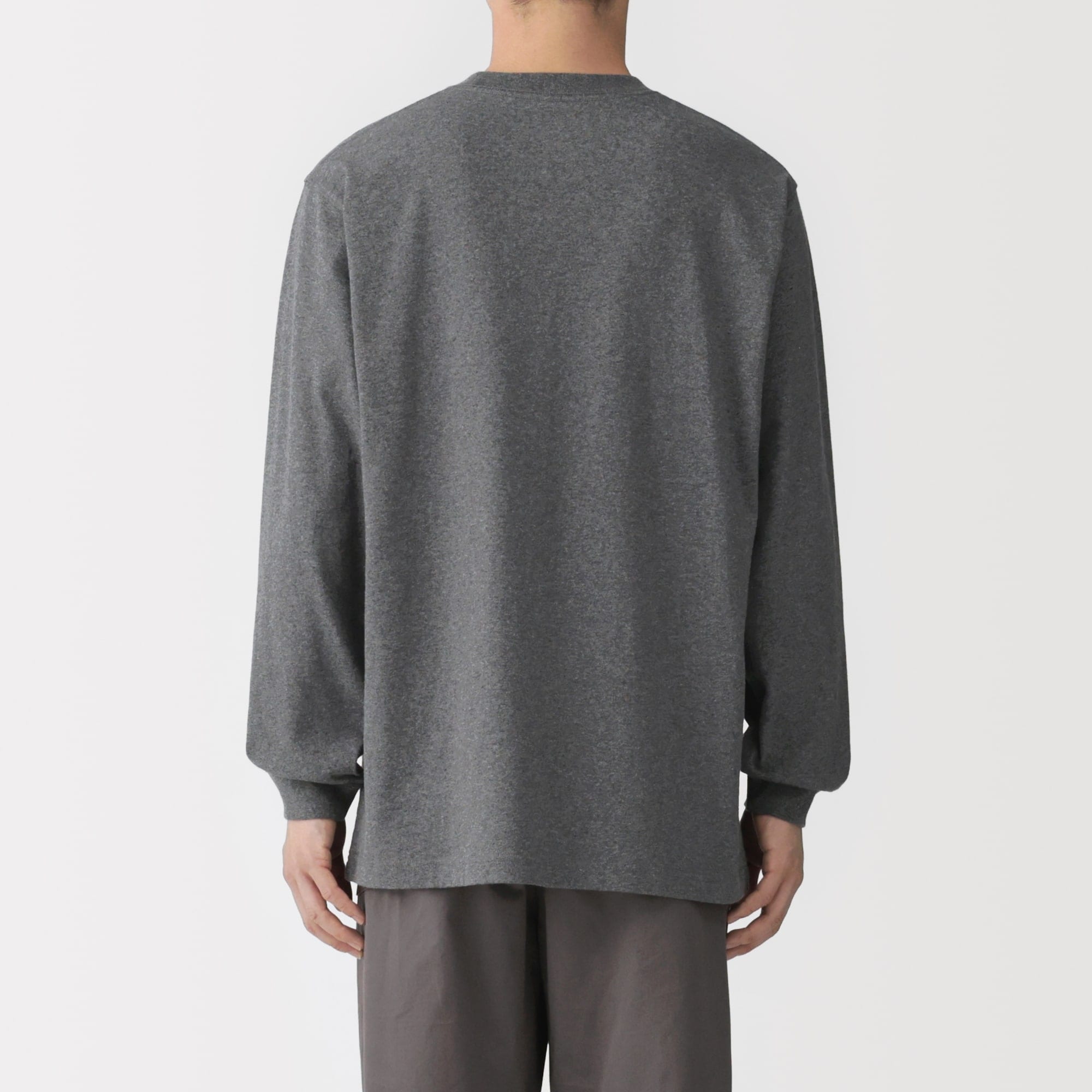 紳士 洗いざらし太番手クルーネック長袖Tシャツ | 無印良品