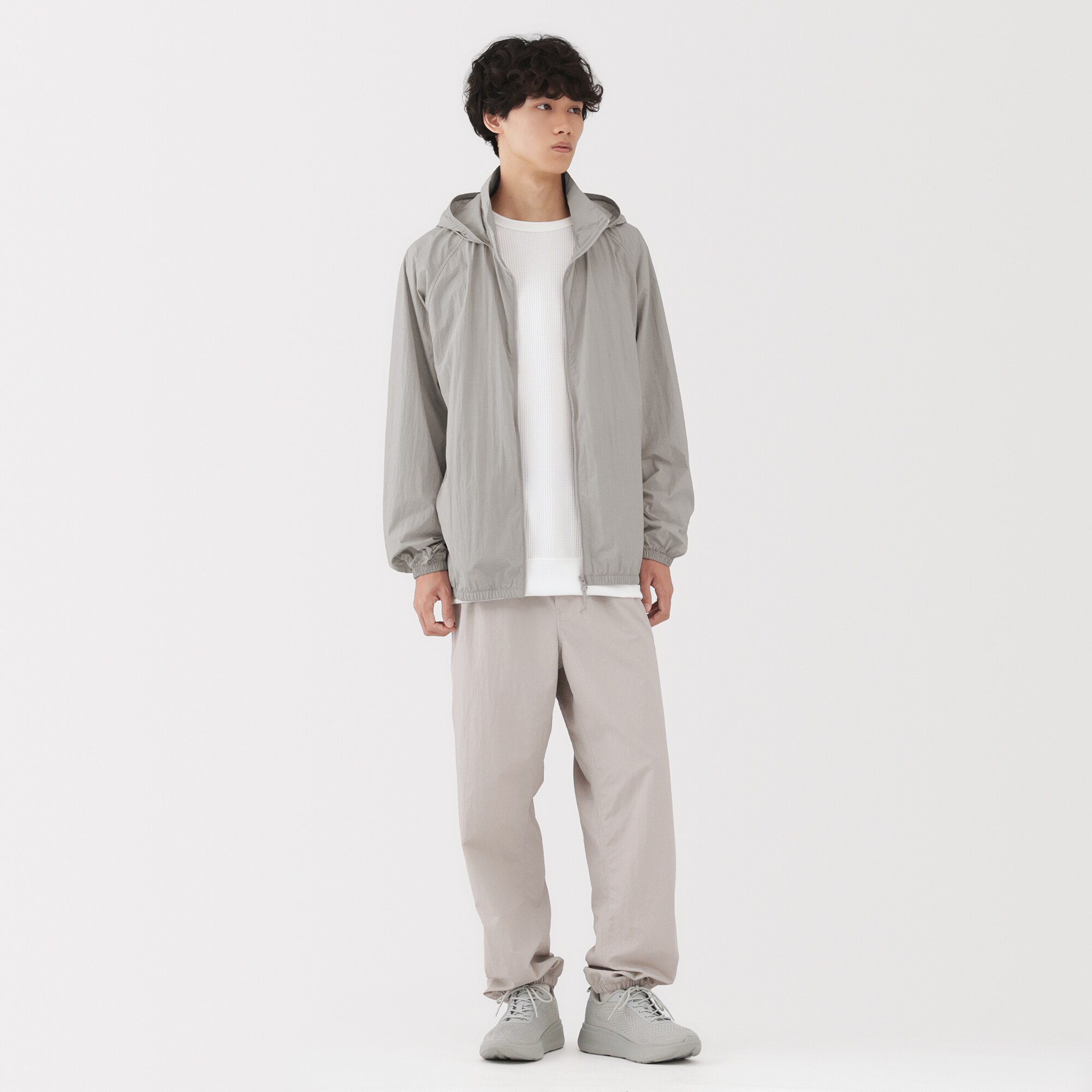 紳士　撥水ナイロンポケッタブルウィンドブレーカー