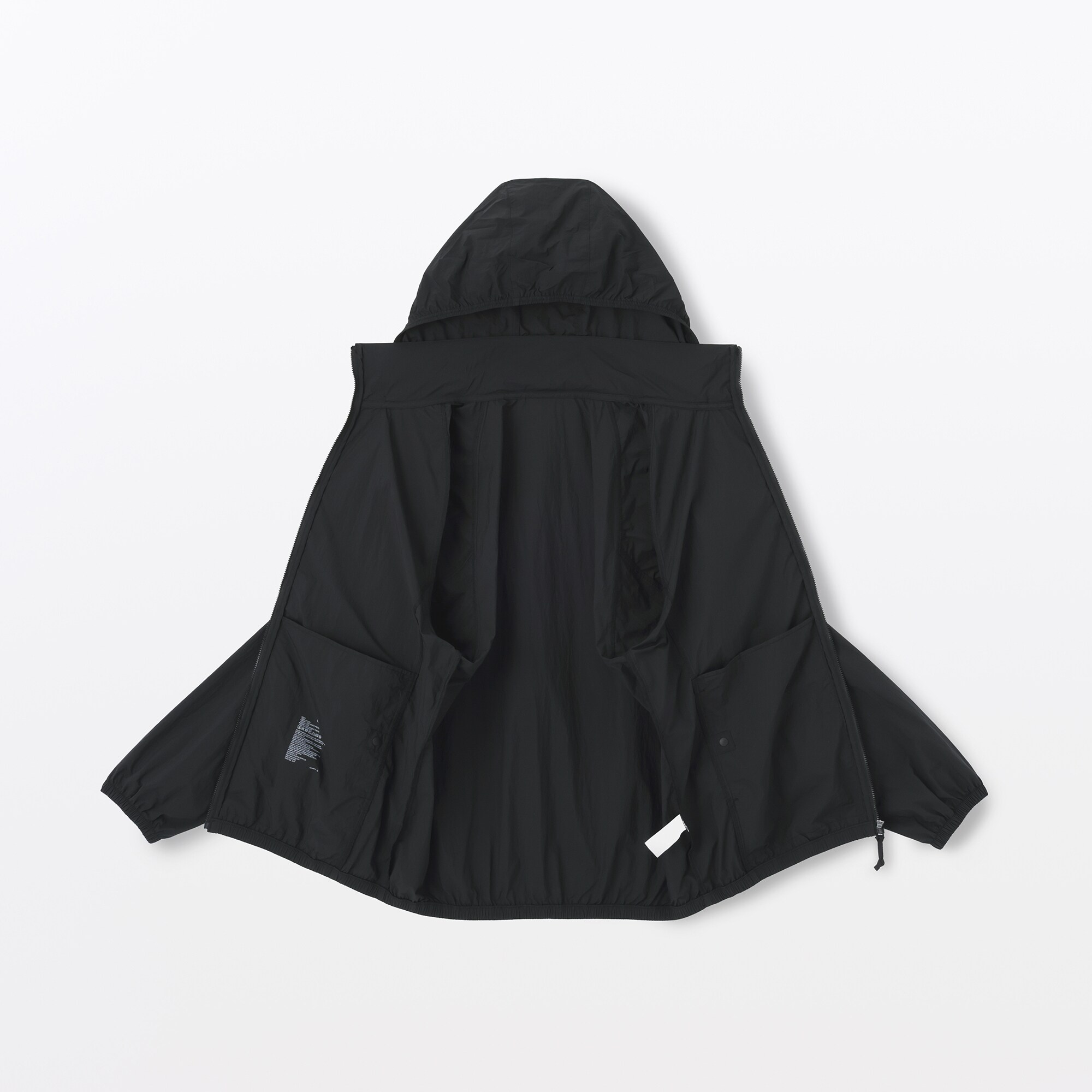 紳士　撥水ナイロンポケッタブルウィンドブレーカー