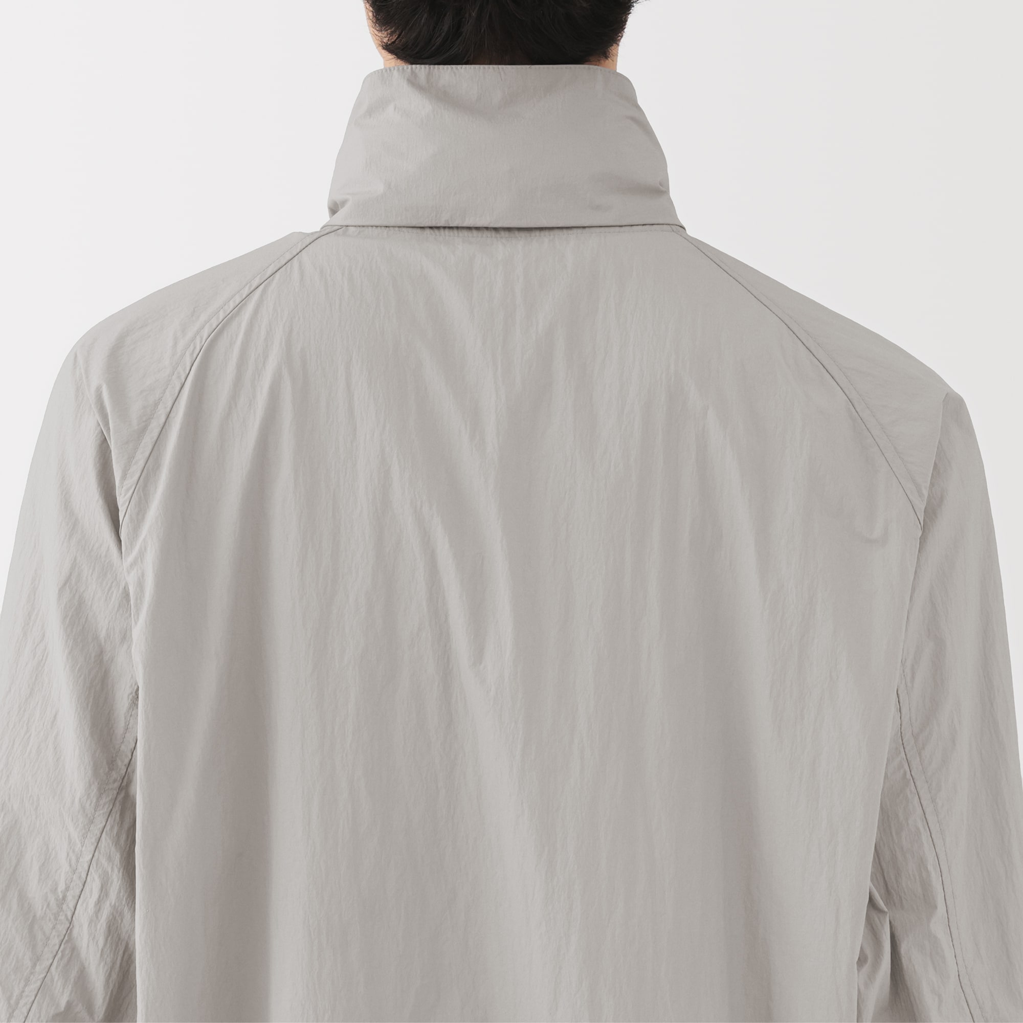 紳士　撥水ナイロンポケッタブルウィンドブレーカー