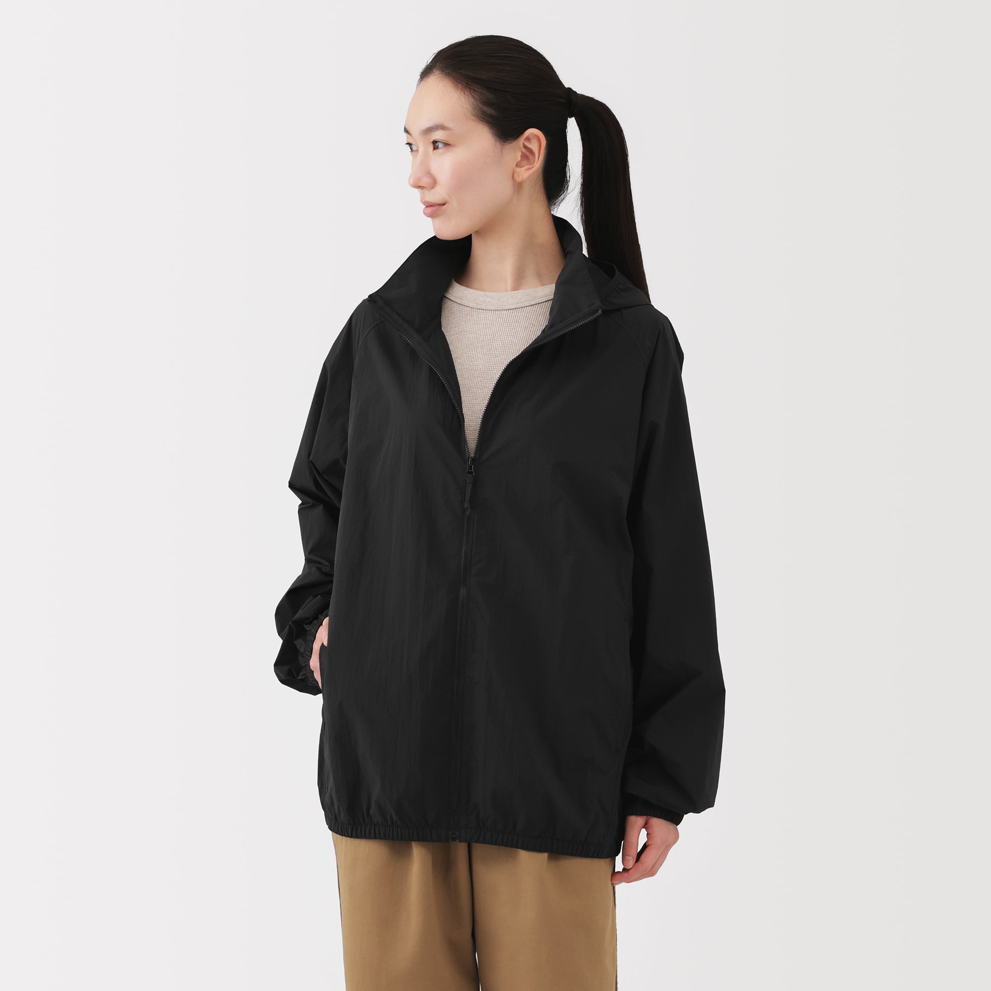 紳士　撥水ナイロンポケッタブルウィンドブレーカー