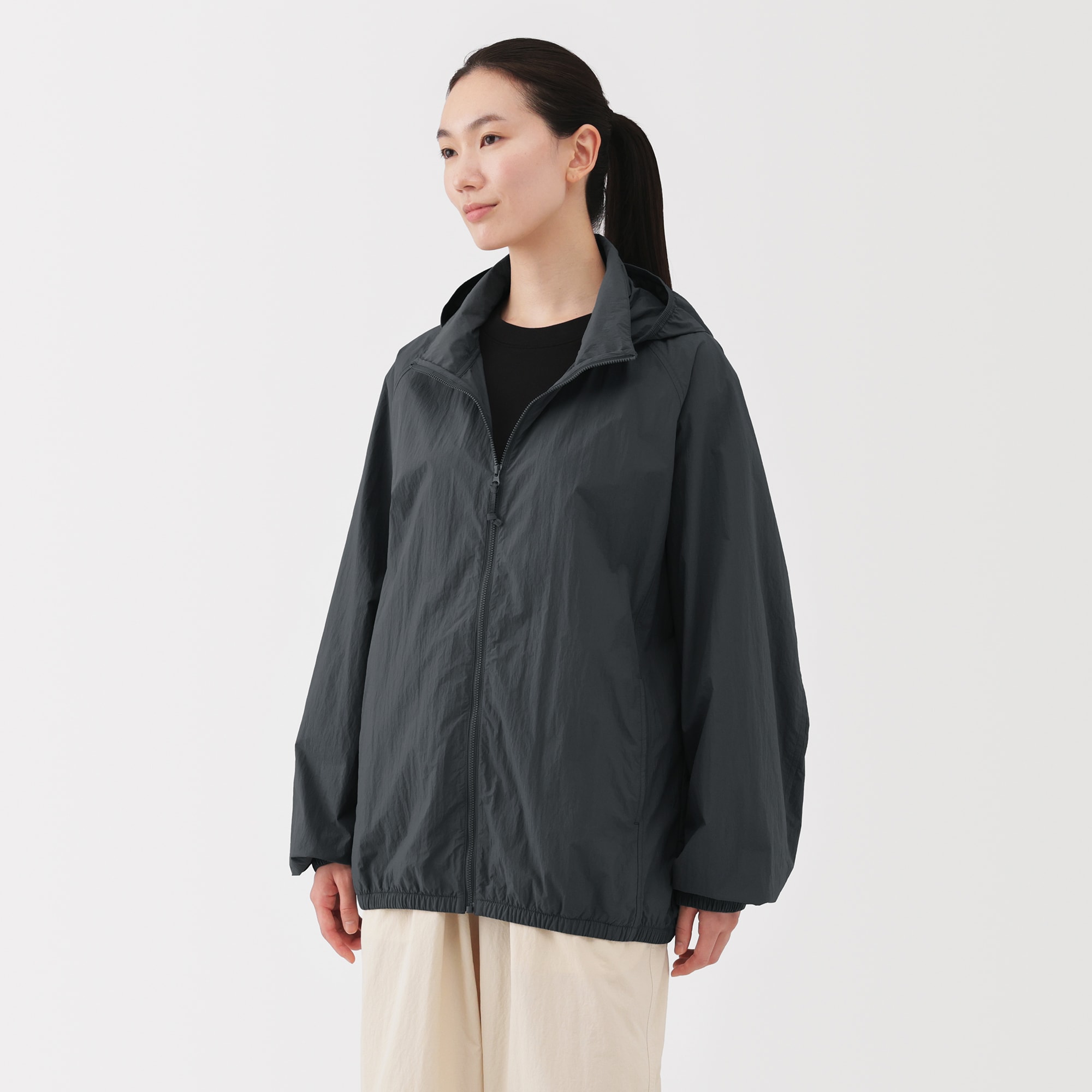 紳士 撥水ナイロンポケッタブルウィンドブレーカー | 無印良品