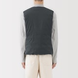 紳士　軽量ダウンポケッタブルノーカラーベスト