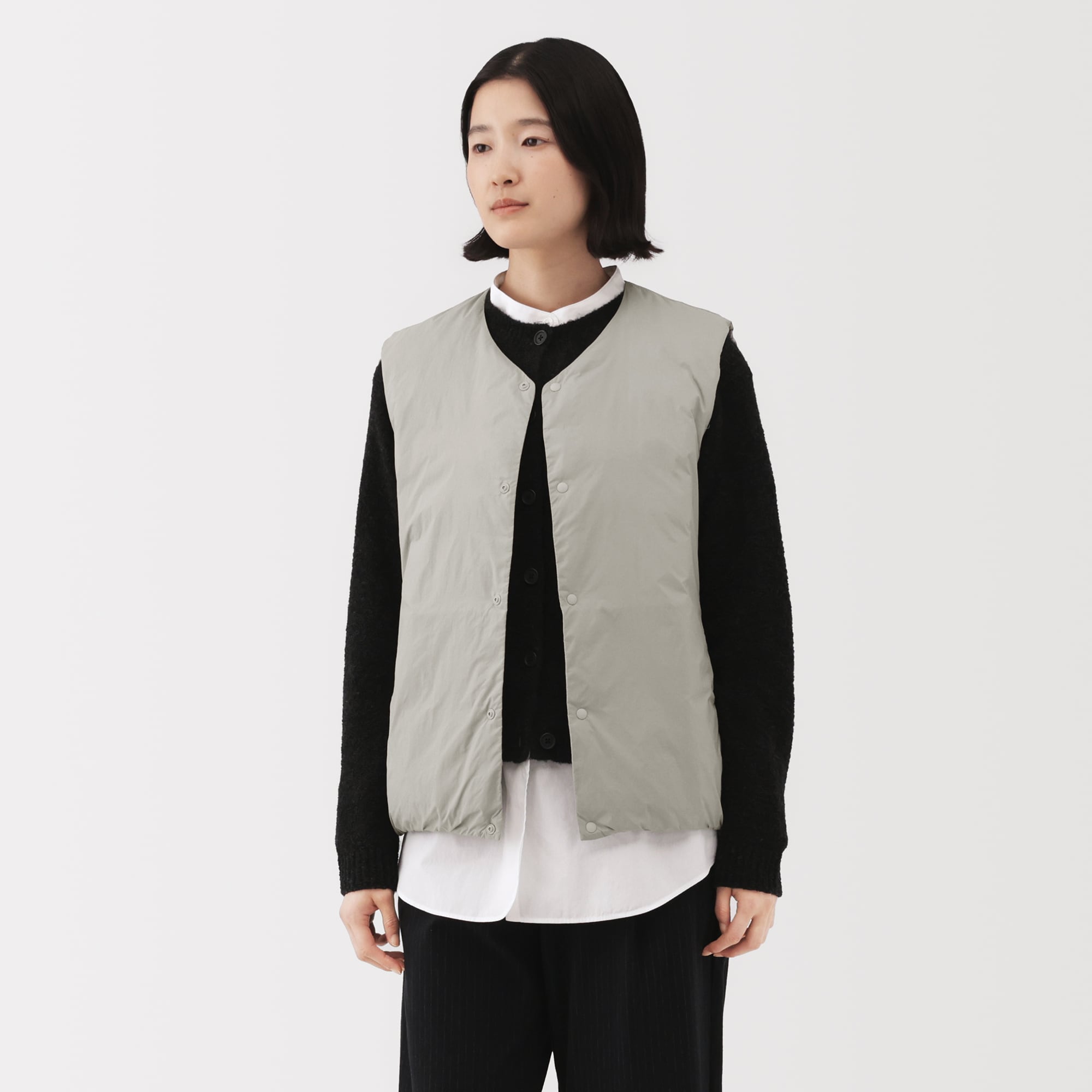 紳士 軽量ダウンポケッタブルノーカラーベスト | 無印良品